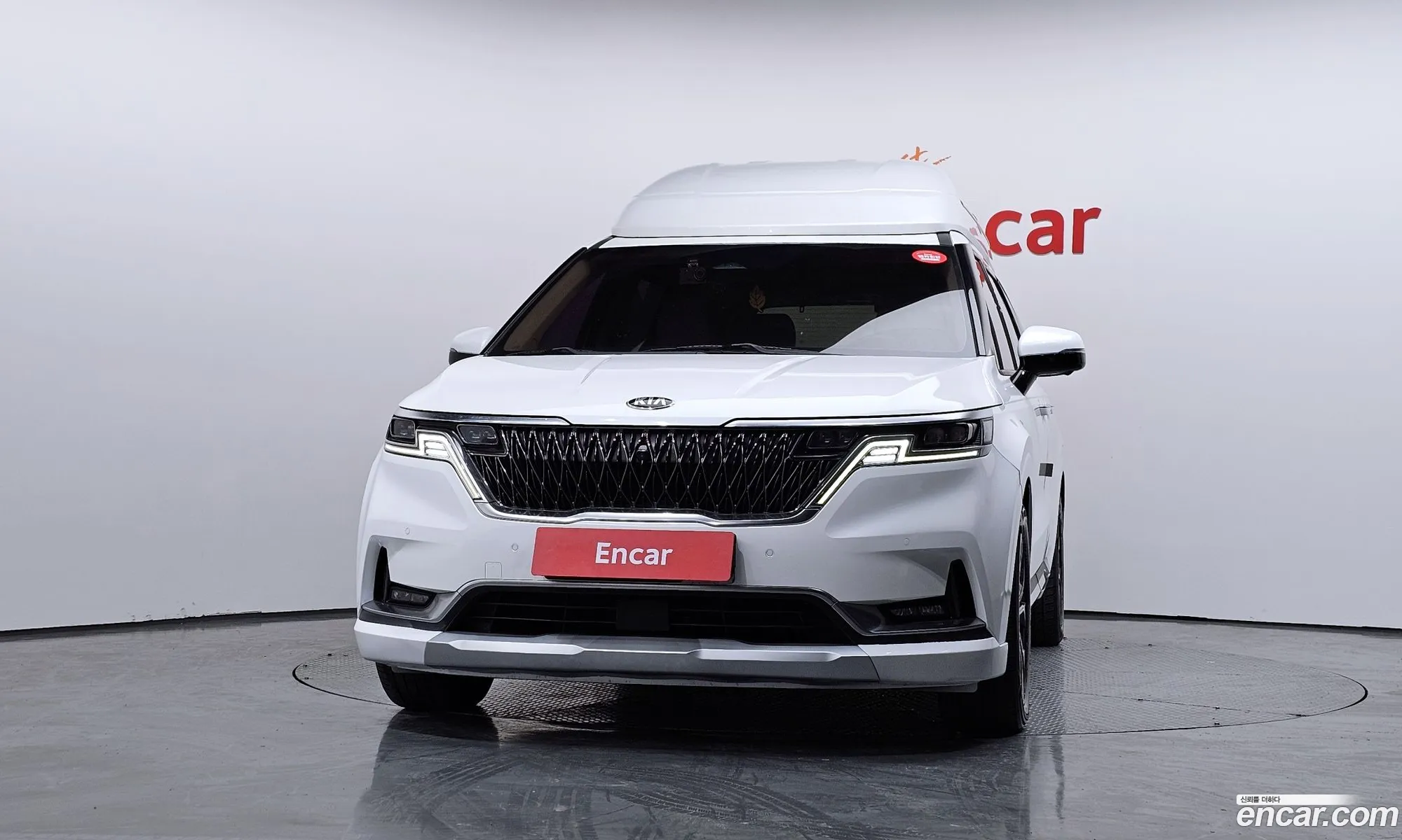 Kia Carnival 2021 — 12