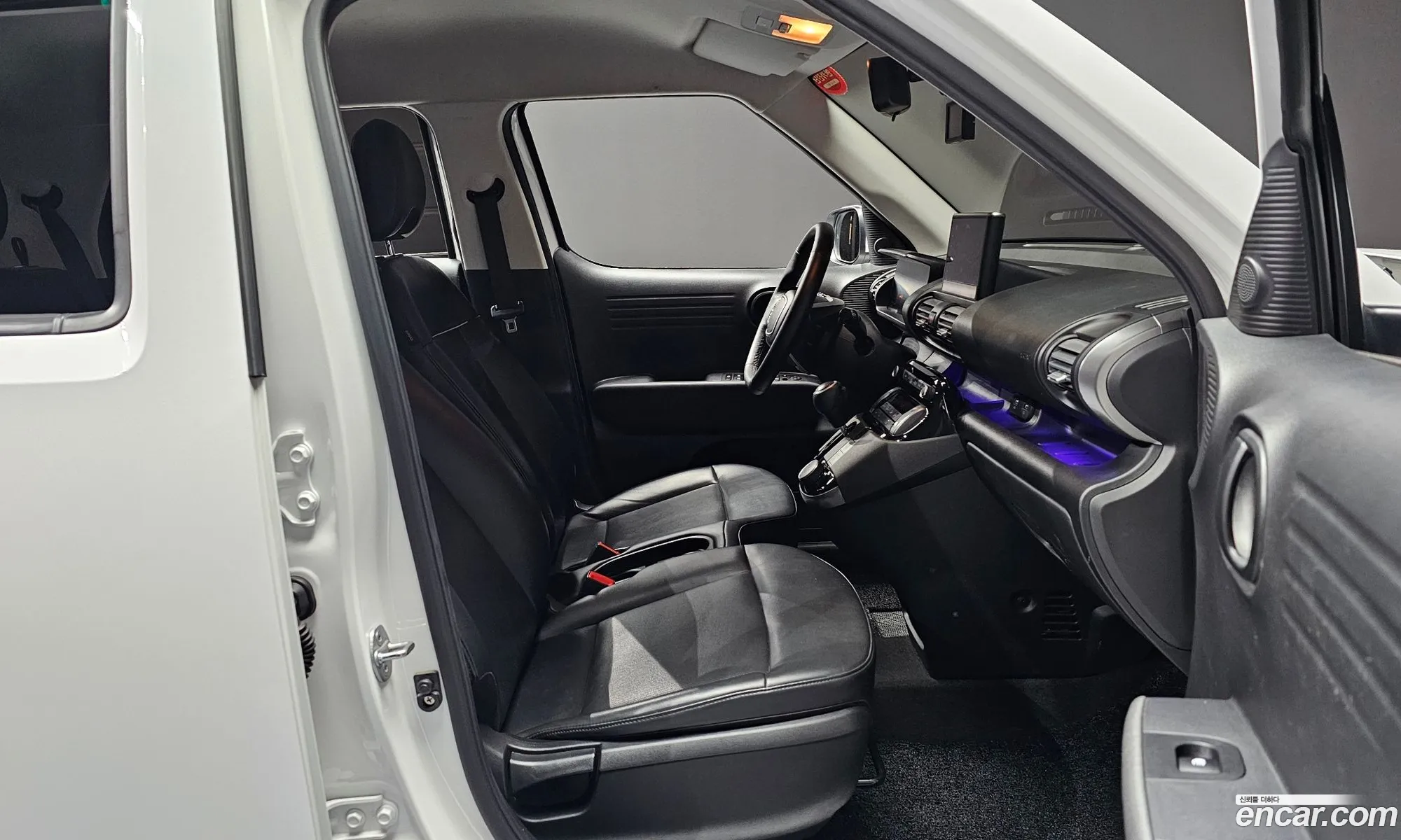 Hyundai Casper 2021 — 4