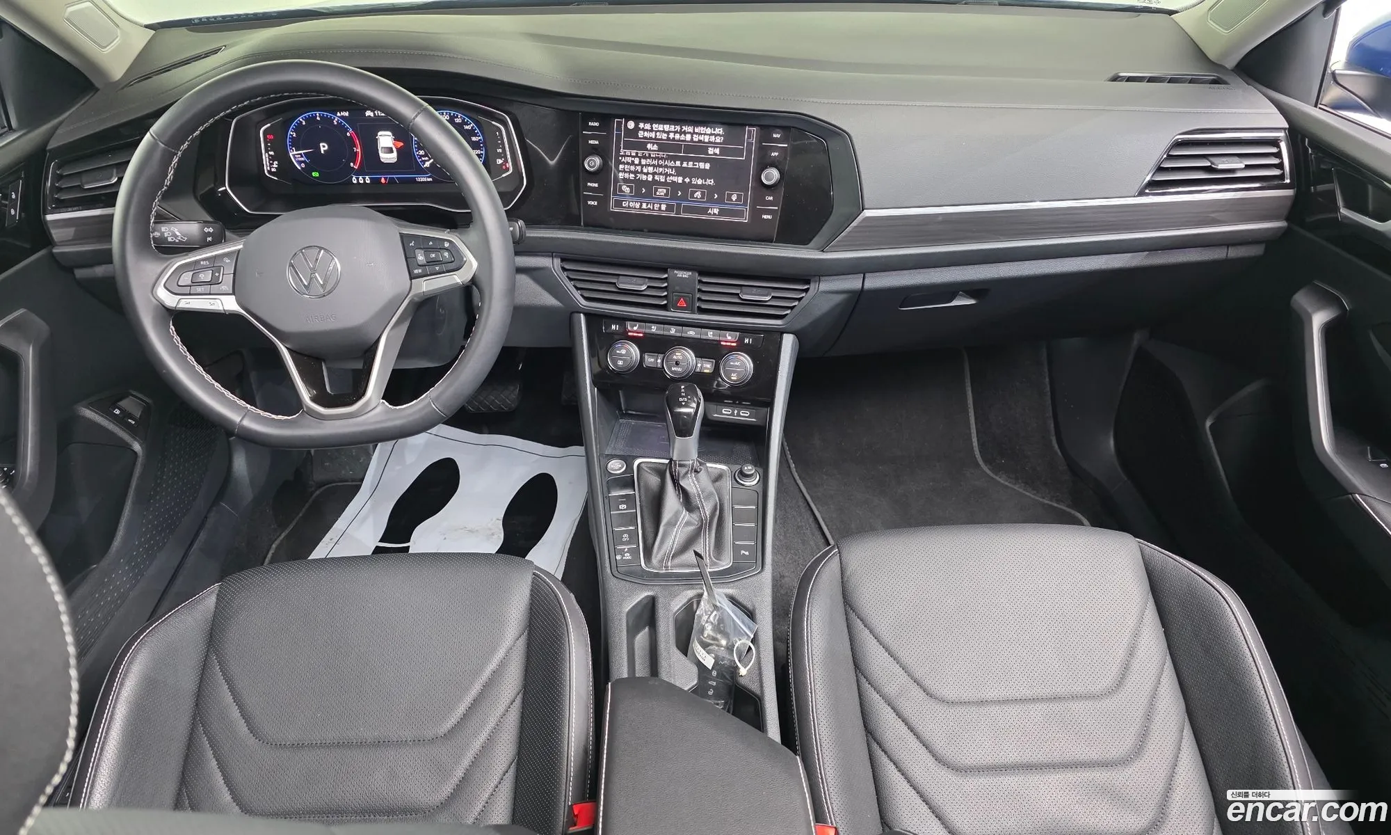 Volkswagen Jetta 7th Gen 2024 WVWZZZBU0RM031613 — 14