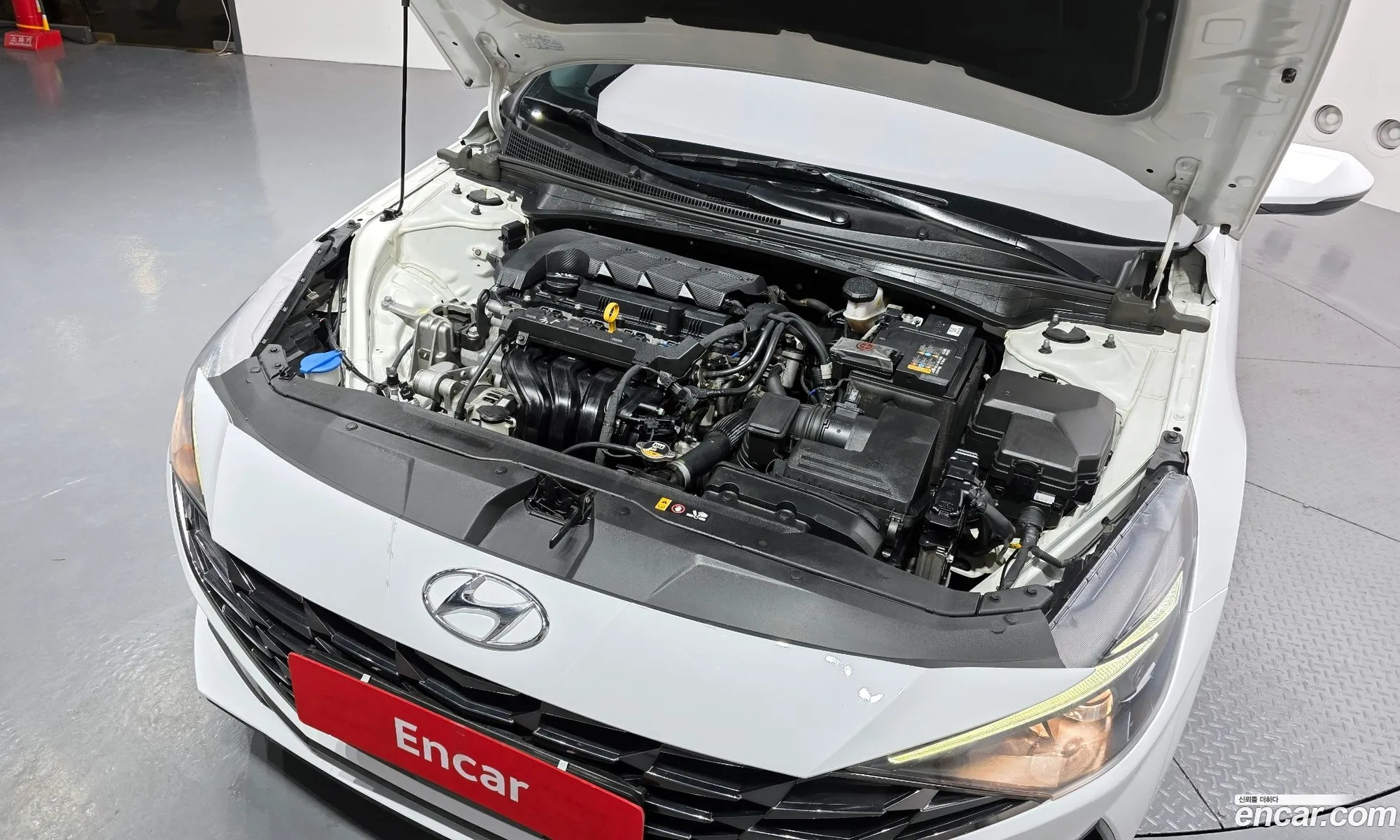 Hyundai Elantra 2021 — 15