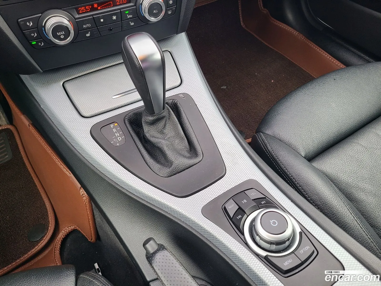 BMW 3 Series 2011 — 2