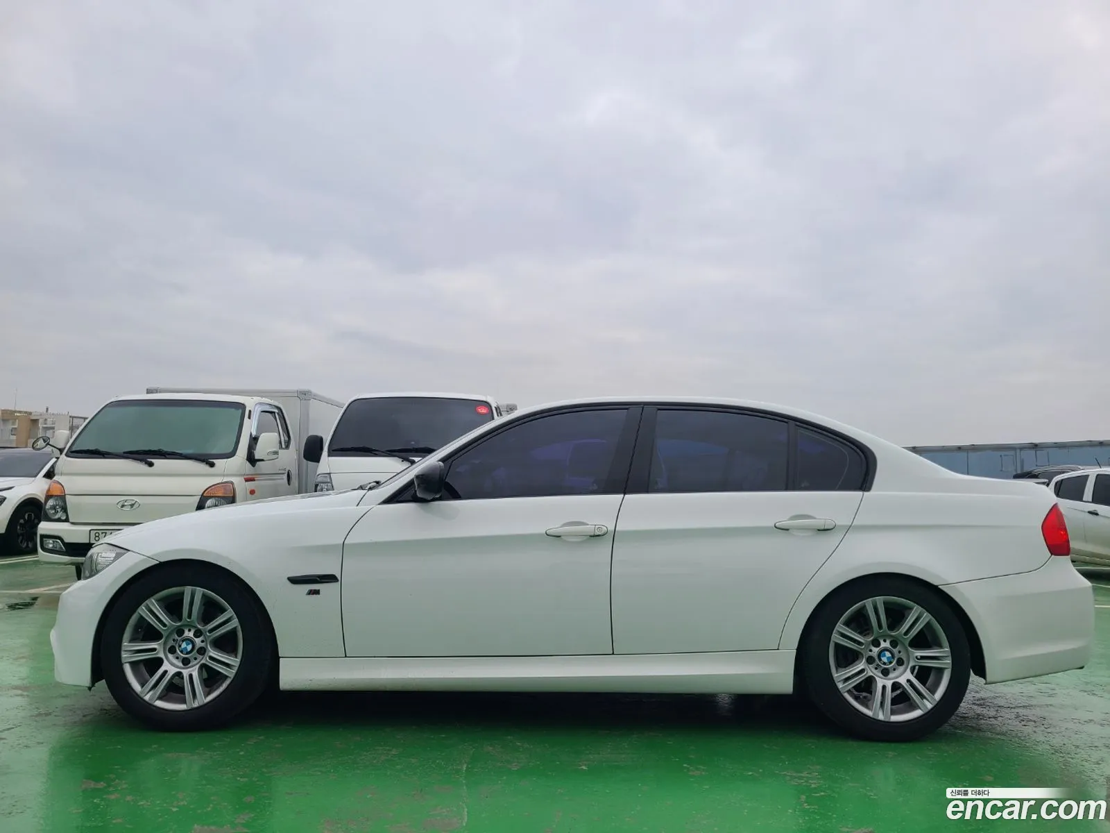 BMW 3 Series 2011 — 8
