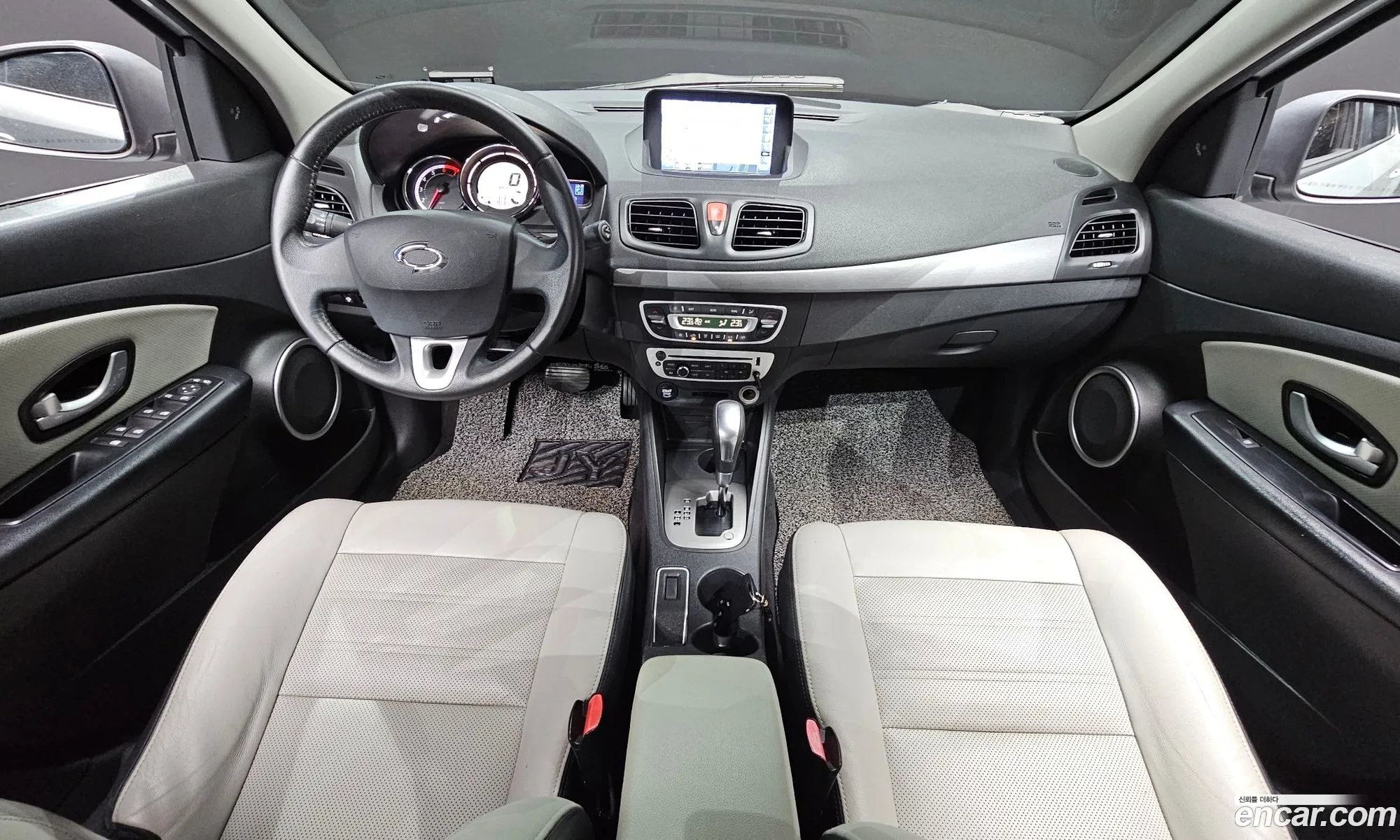 Renault Korea (Samsung) SM3 Neo 2017 — 12