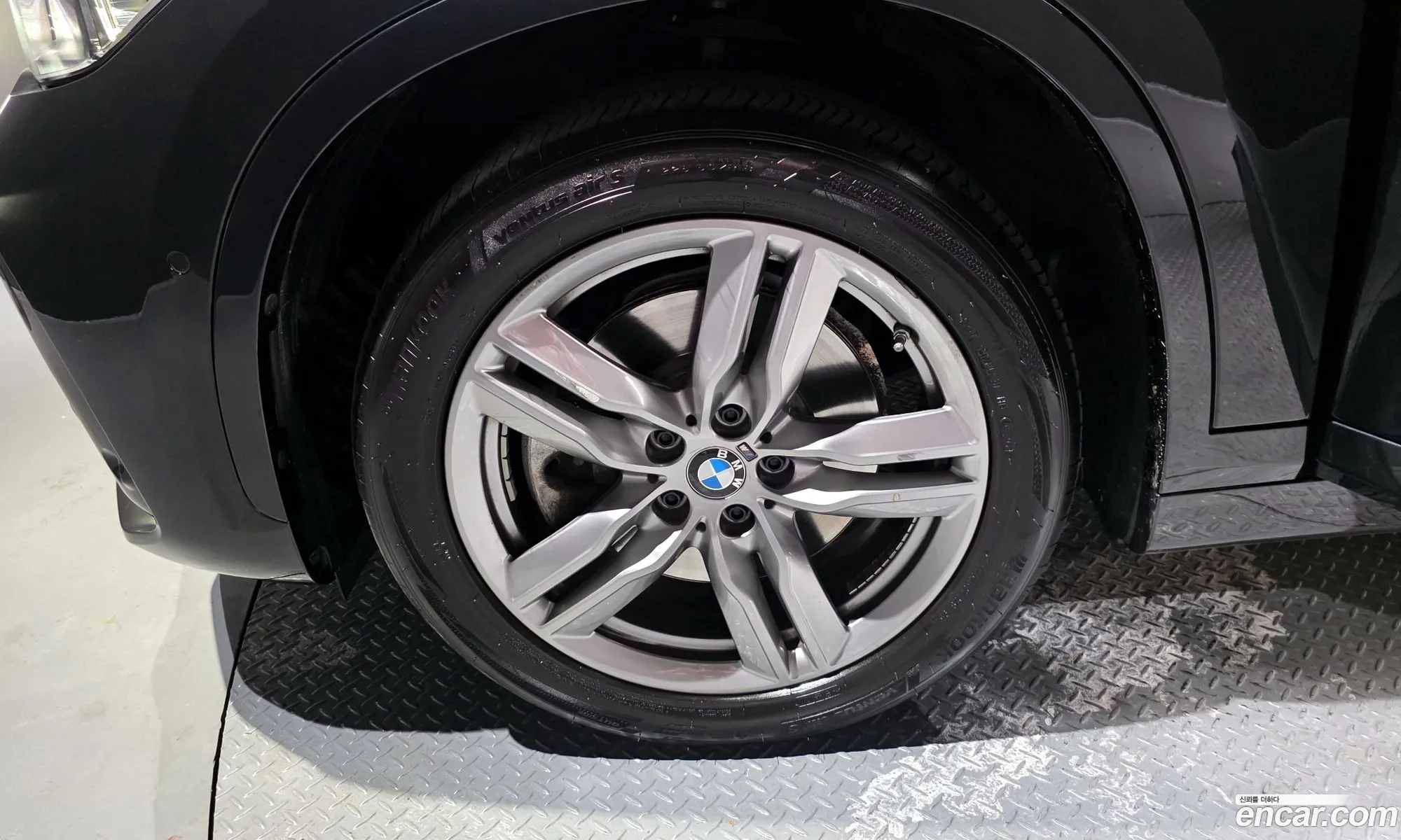 BMW X1 2021 WBA11DG04M3M74260 — 8