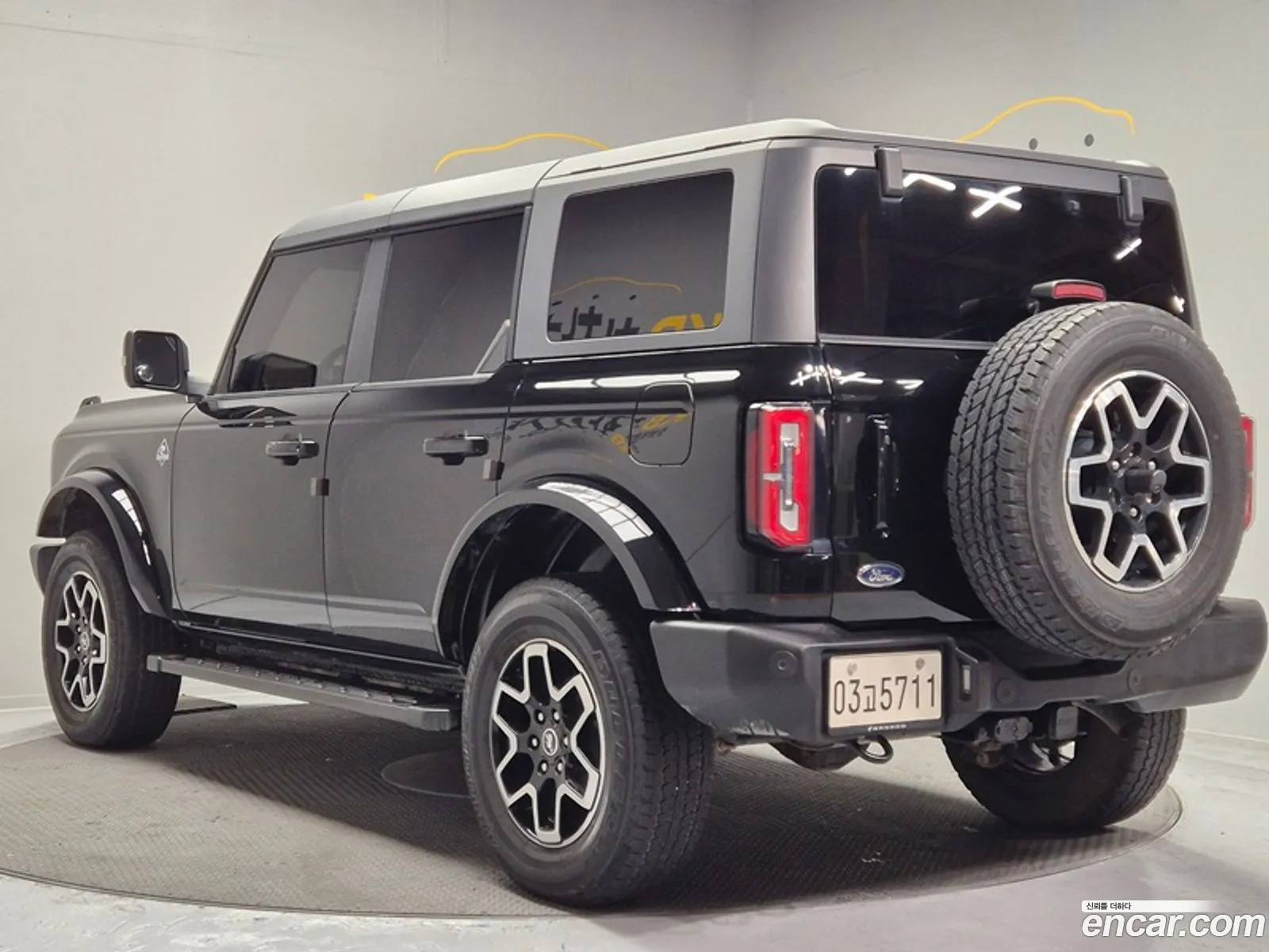 Ford Bronco 6th Gen 2022 — 10