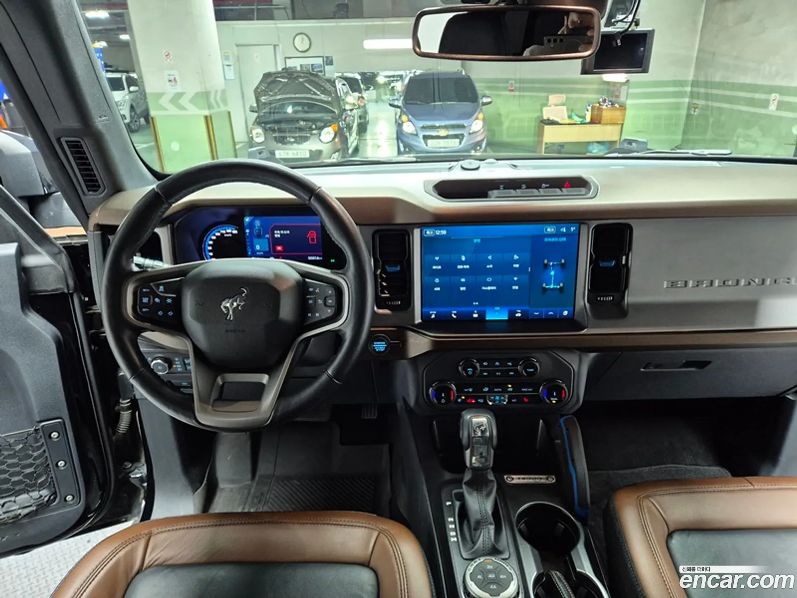 Ford Bronco 6th Gen 2022 — 5