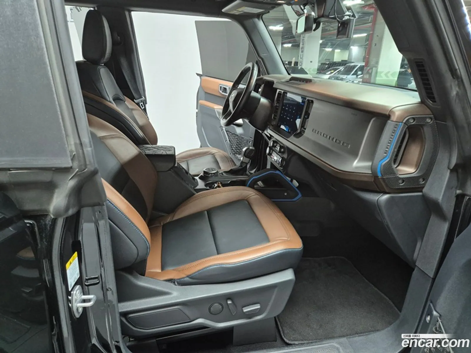 Ford Bronco 6th Gen 2022 — 17
