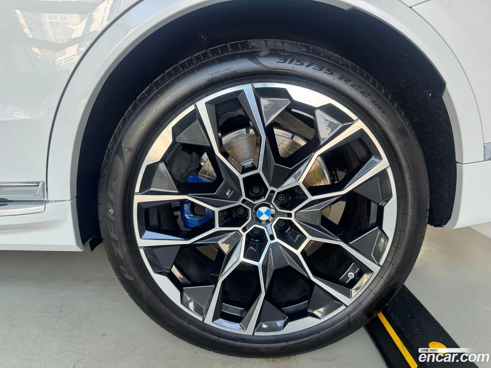 BMW X7 2025 — 8