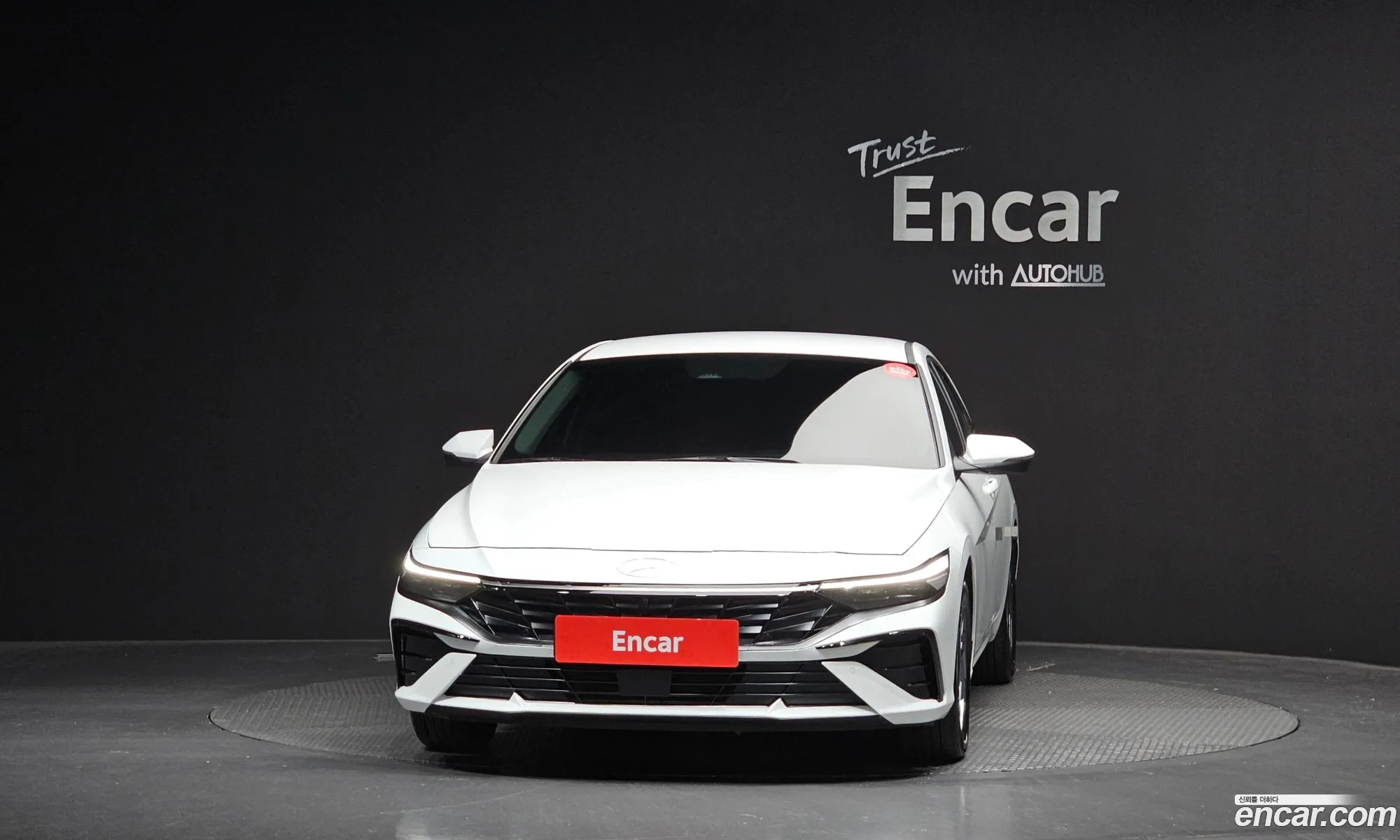 Hyundai Elantra 2024 — 20