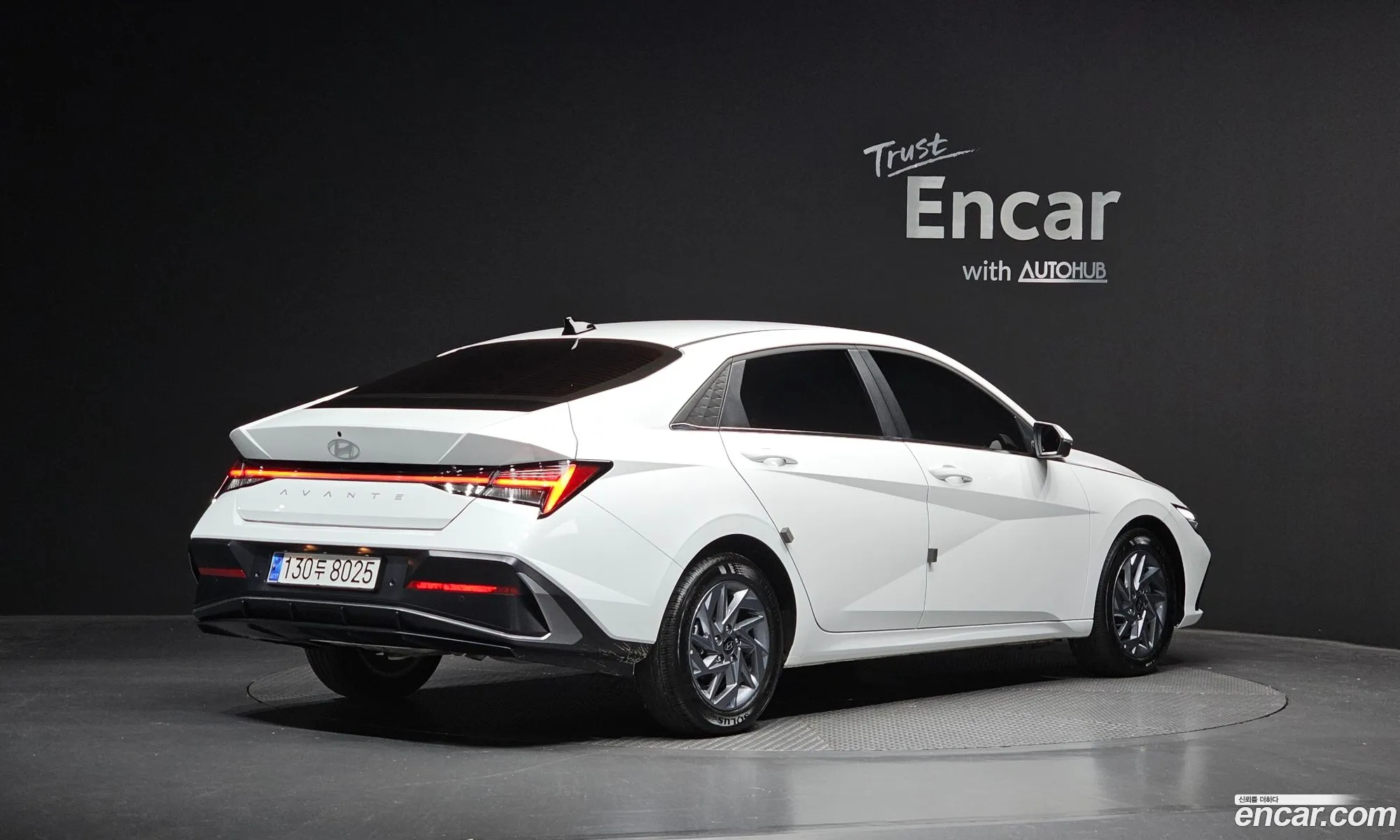 Hyundai Elantra 2024 — 19