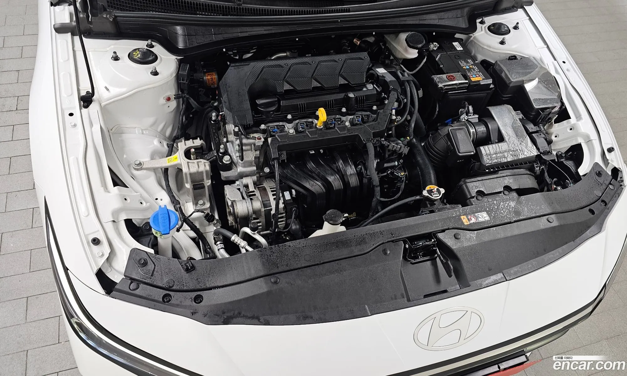 Hyundai Elantra 2024 — 11