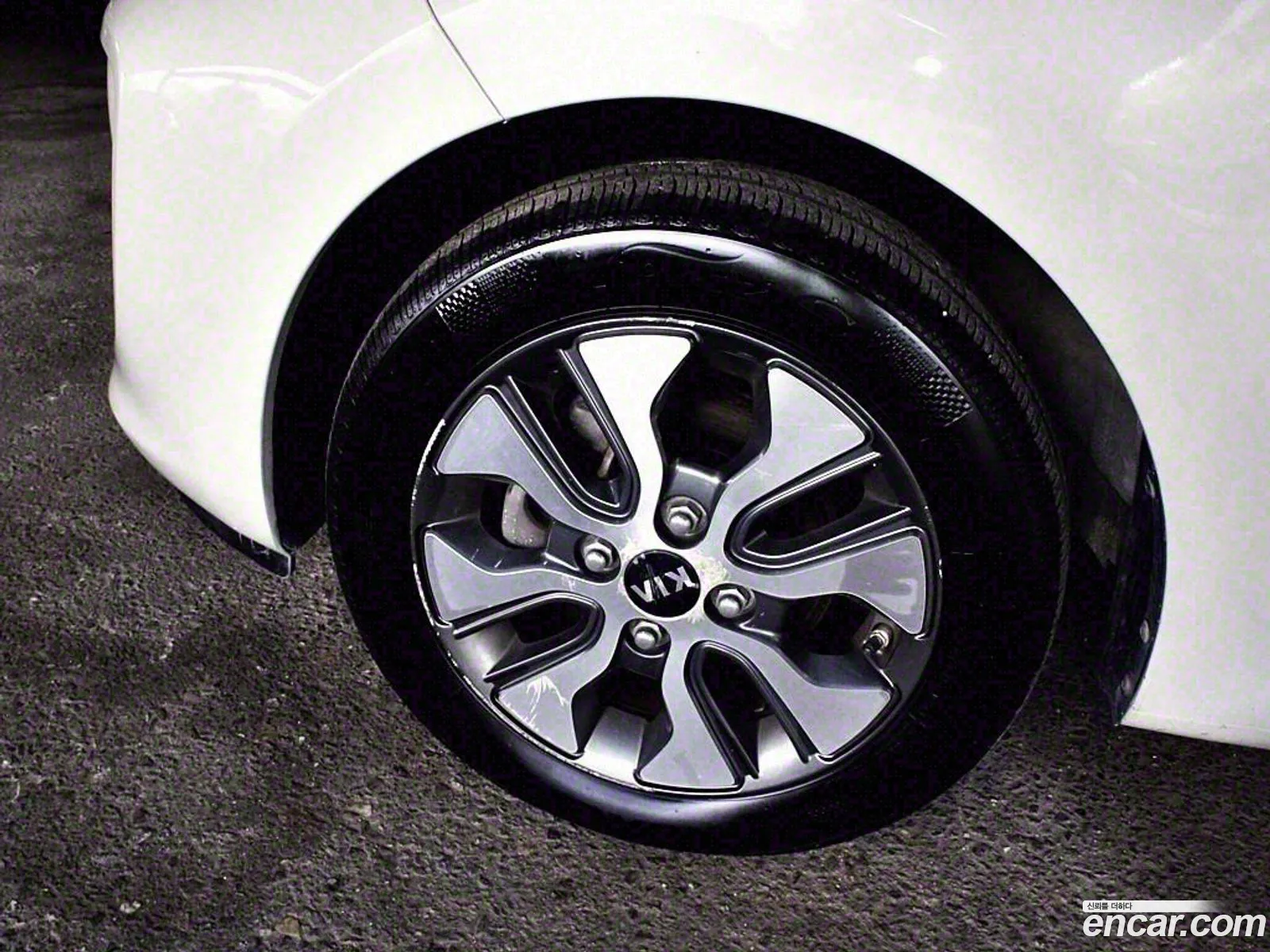 Kia Morning 2015 — 17