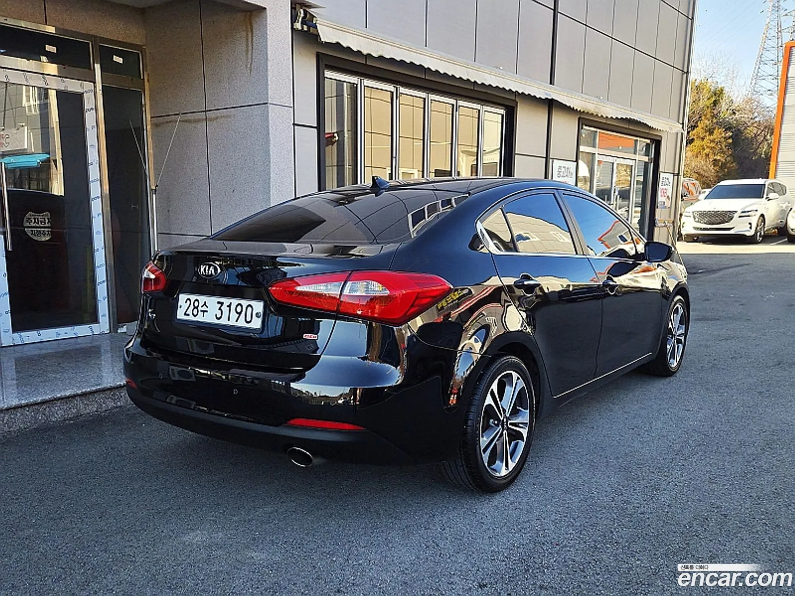 Kia K3 2012 — 17