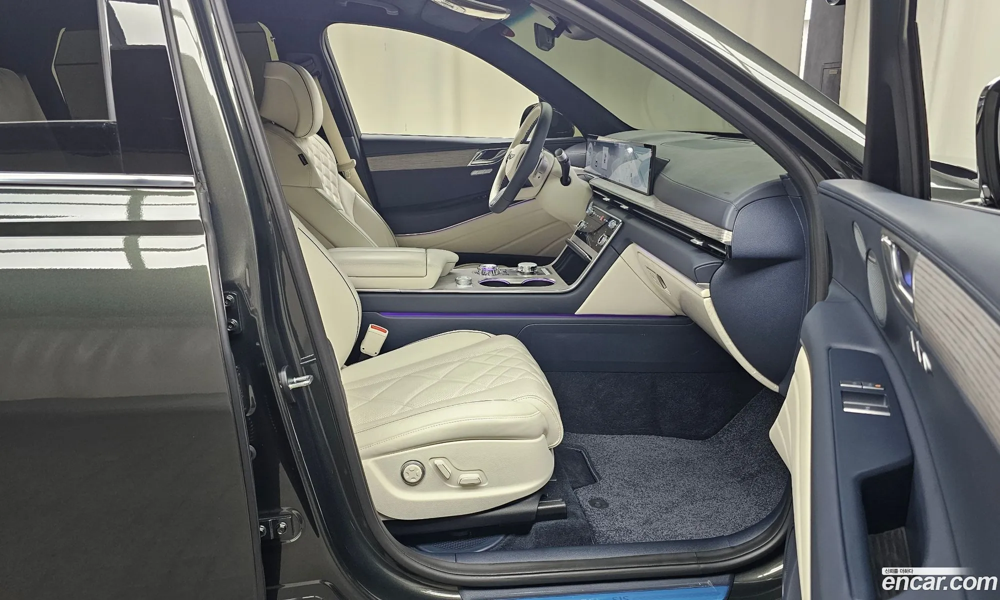 Genesis GV80 2025 — 12