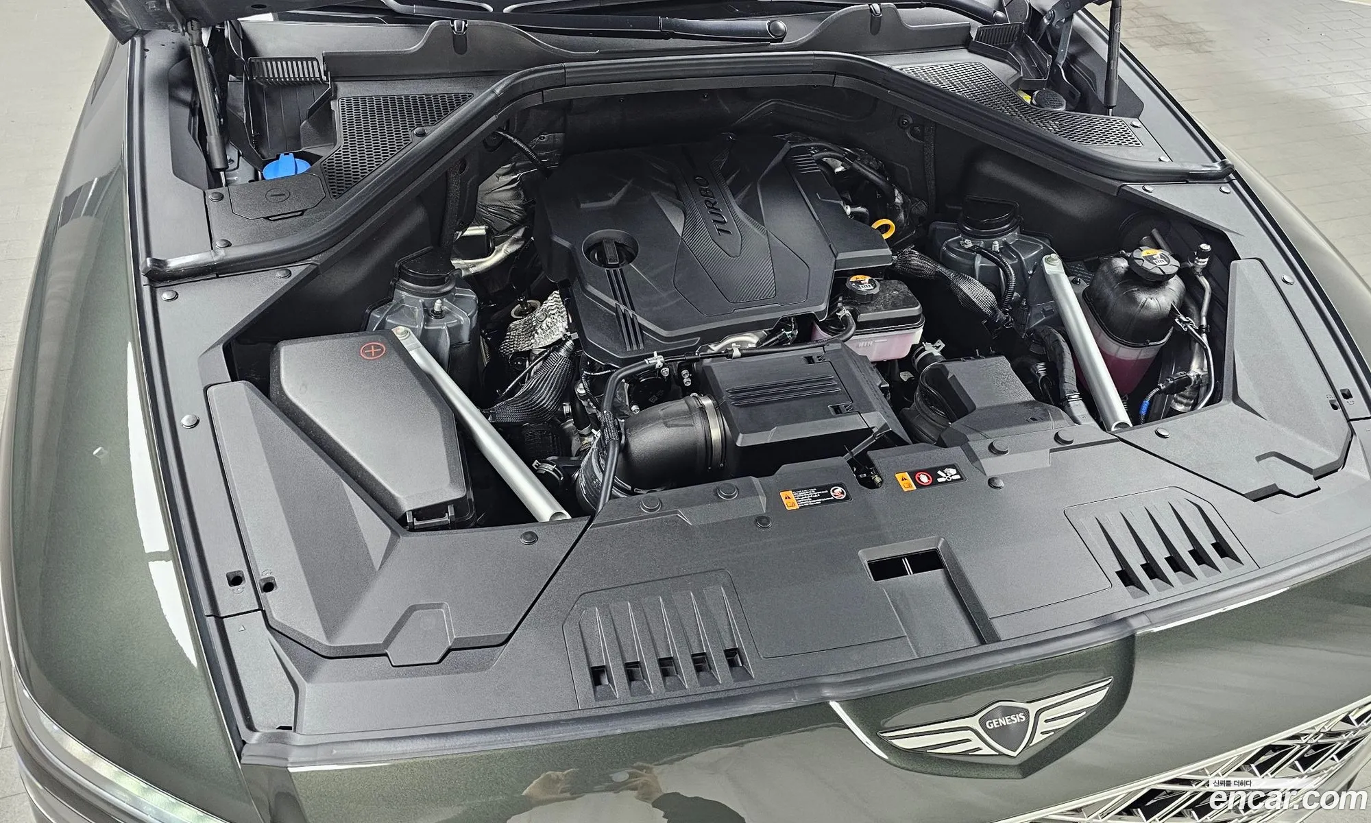 Genesis GV80 2025 — 6