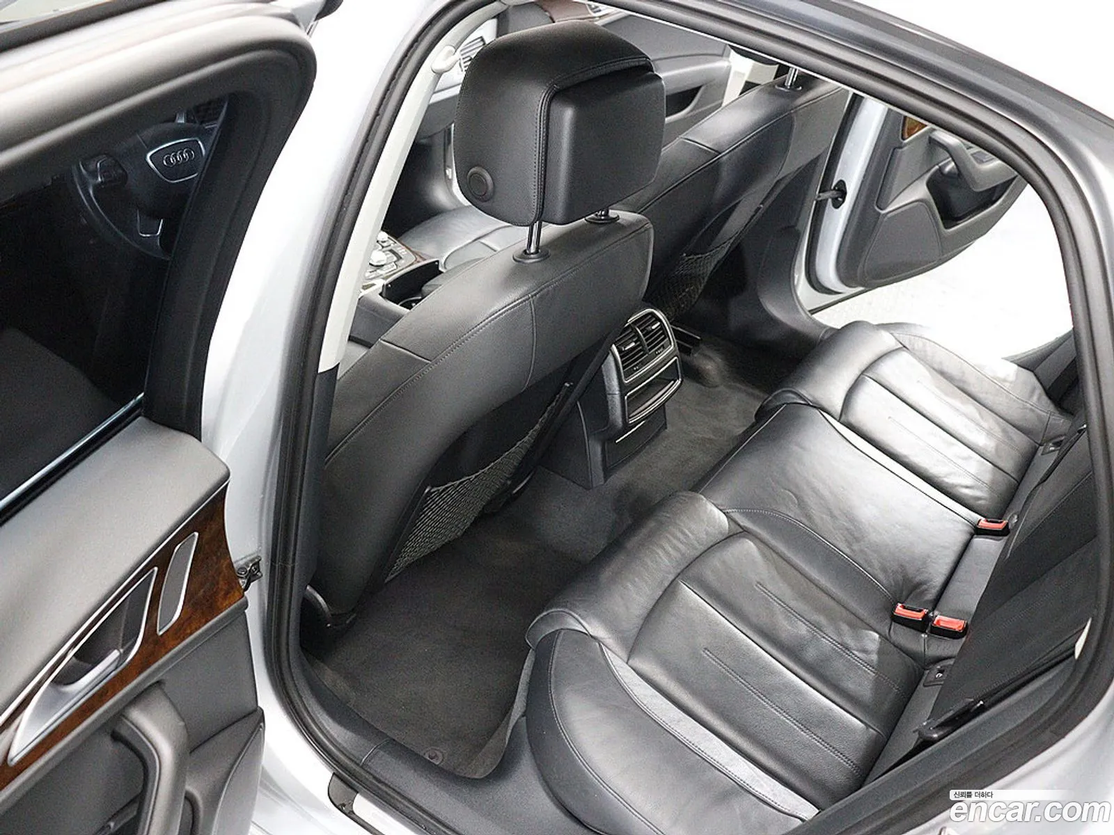 Audi A6 2013 — 2