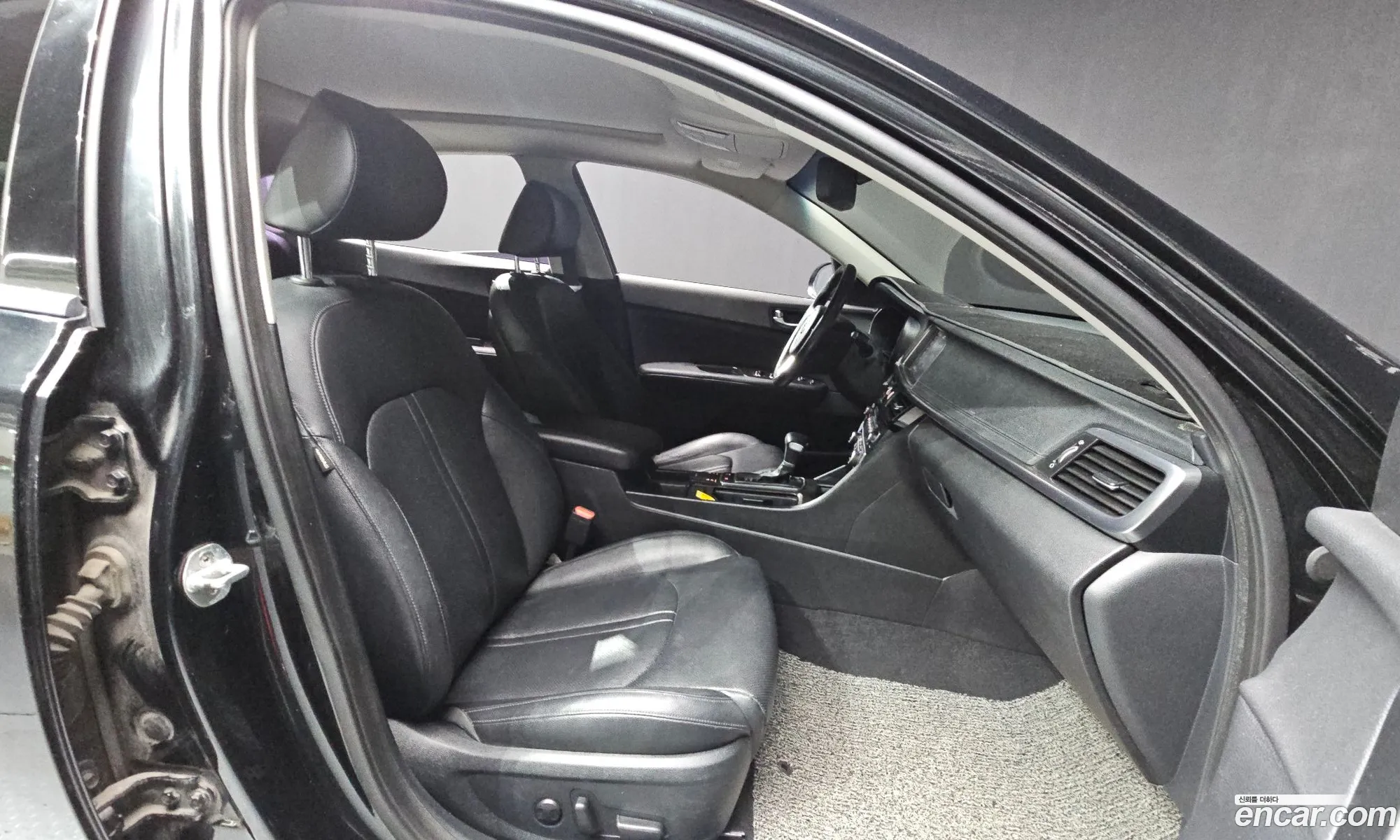 Kia K5 2015 — 2