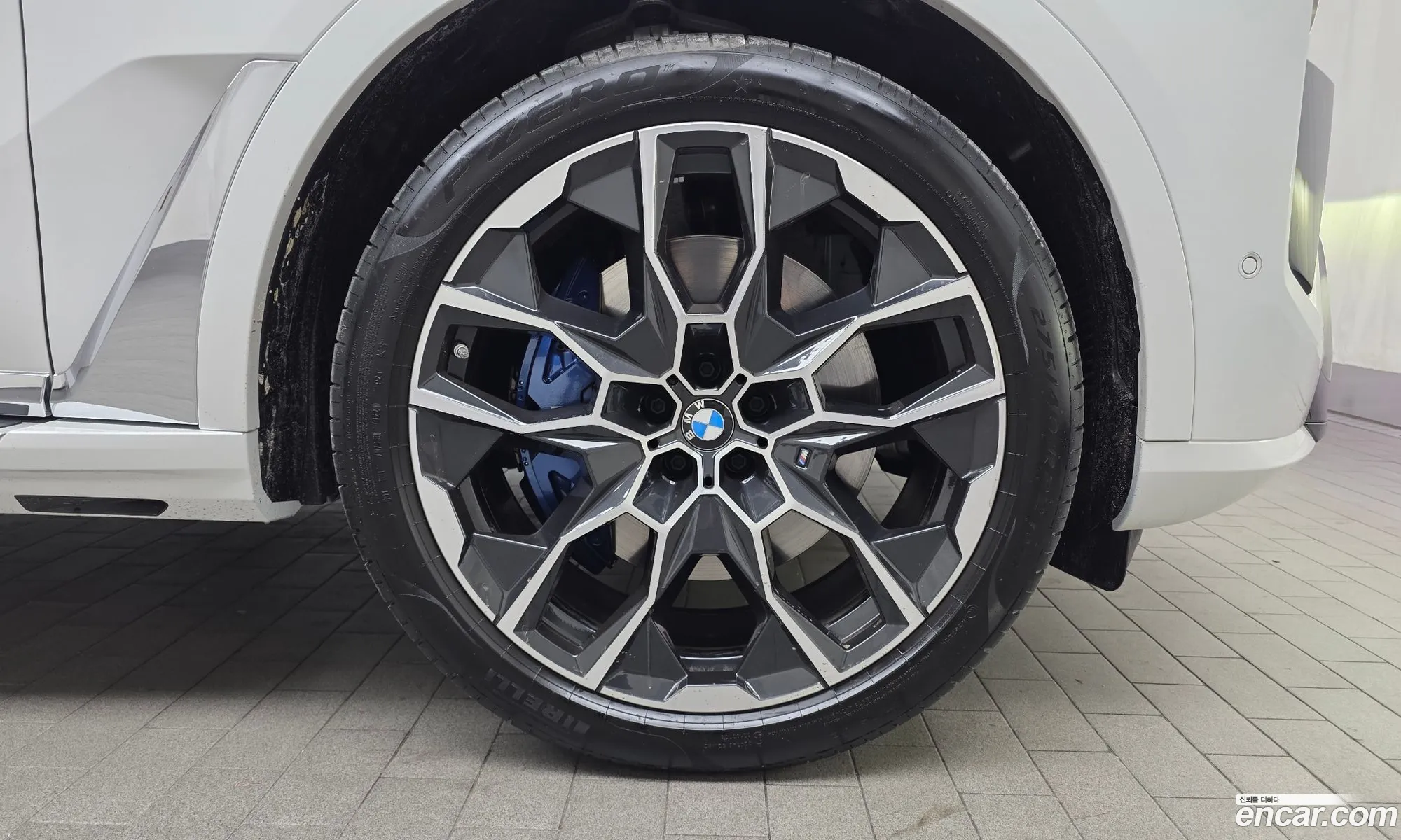 BMW X7 2025 WBA21EM05S9X95135 — 4