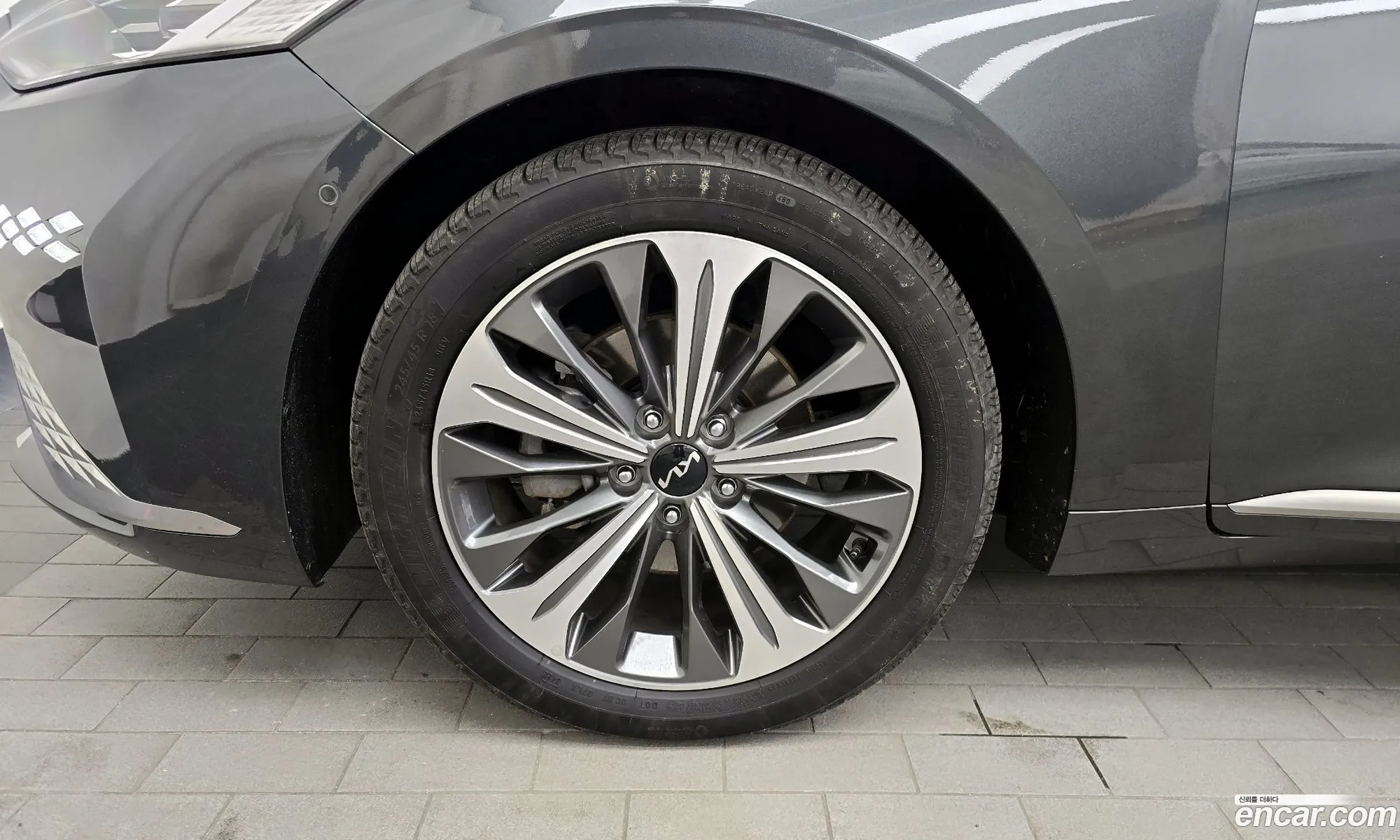 Kia K8 Hybrid 2022 — 6