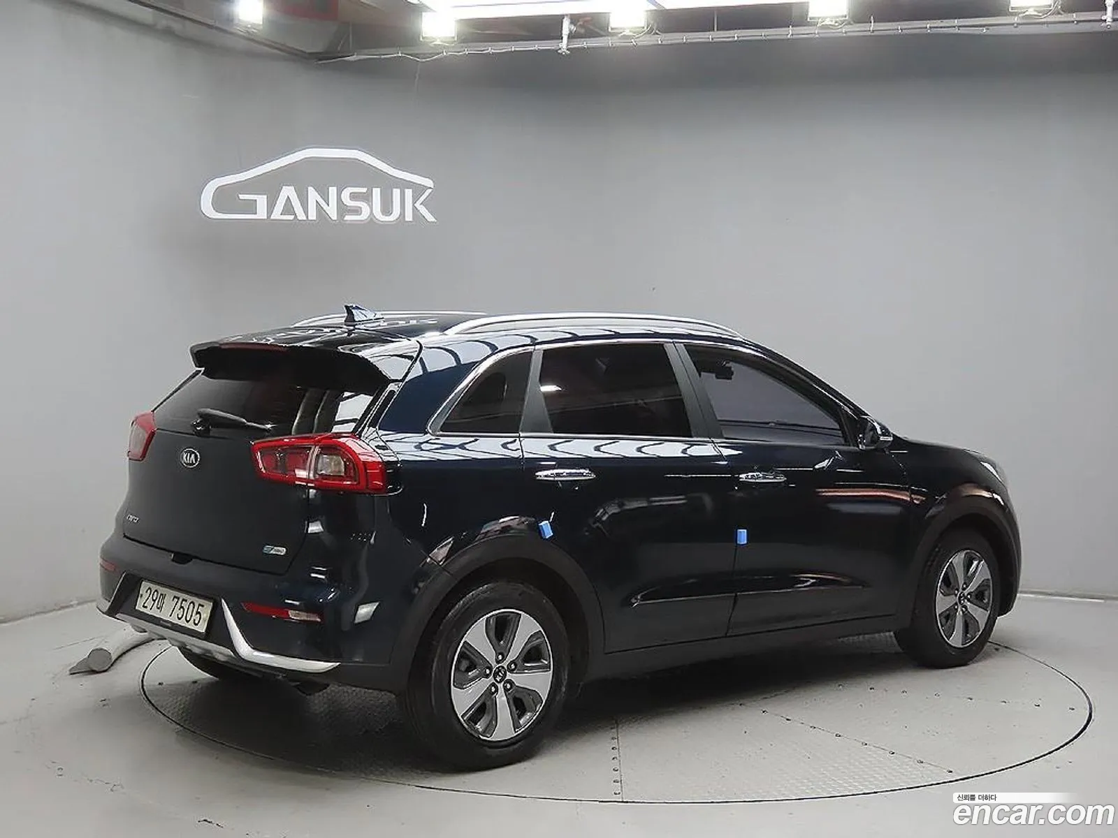 Kia Niro 2018 — 12