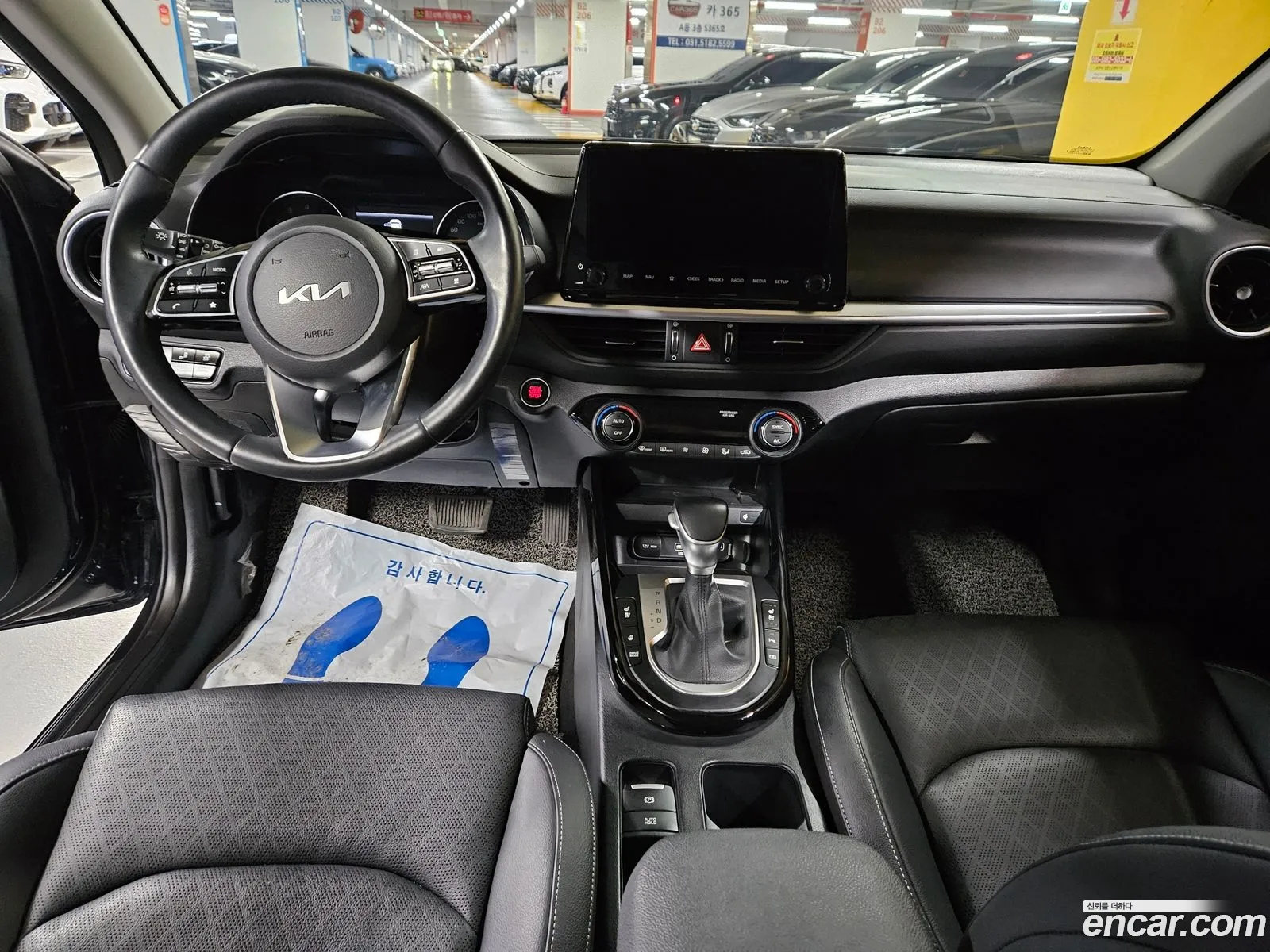 Kia K3 2022 — 11
