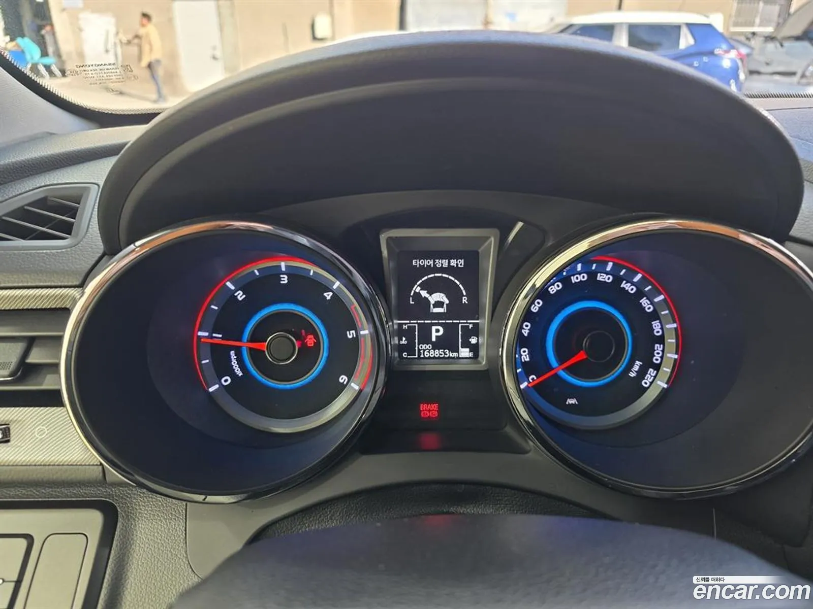 KG Mobility (SsangYong) Tivoli 2017 — 3