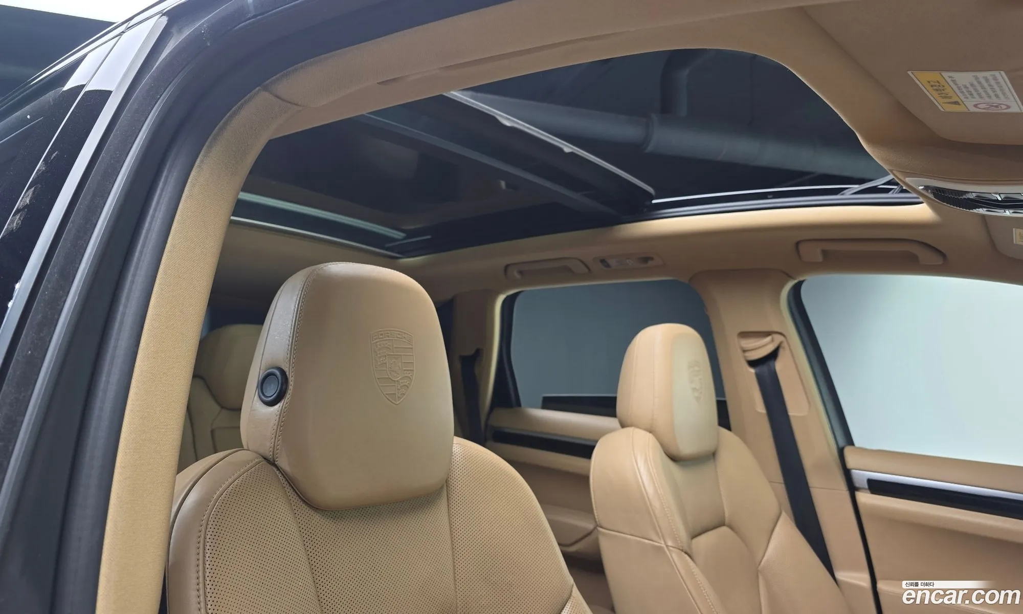 Porsche Cayenne 2017 WP1AF2924HLA30081 — 11