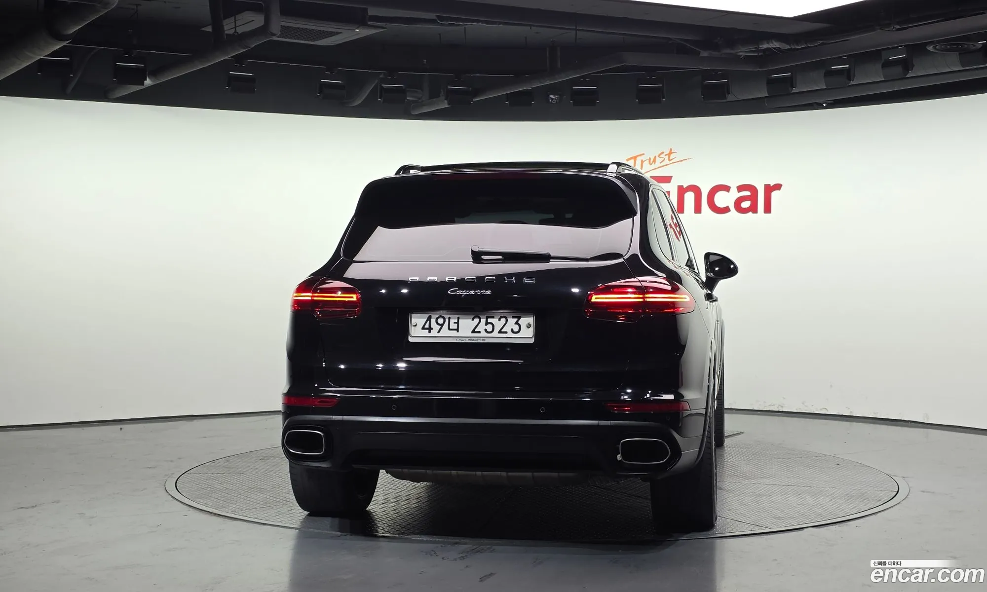 Porsche Cayenne 2017 WP1AF2924HLA30081 — 5