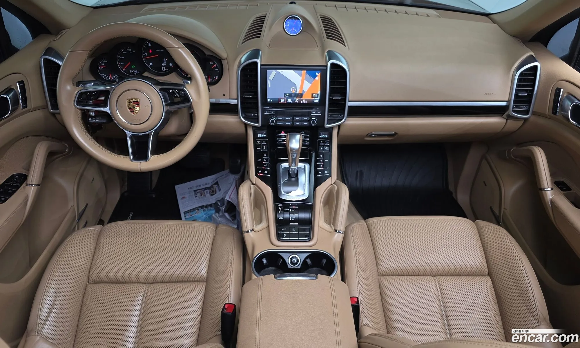 Porsche Cayenne 2017 WP1AF2924HLA30081 — 16