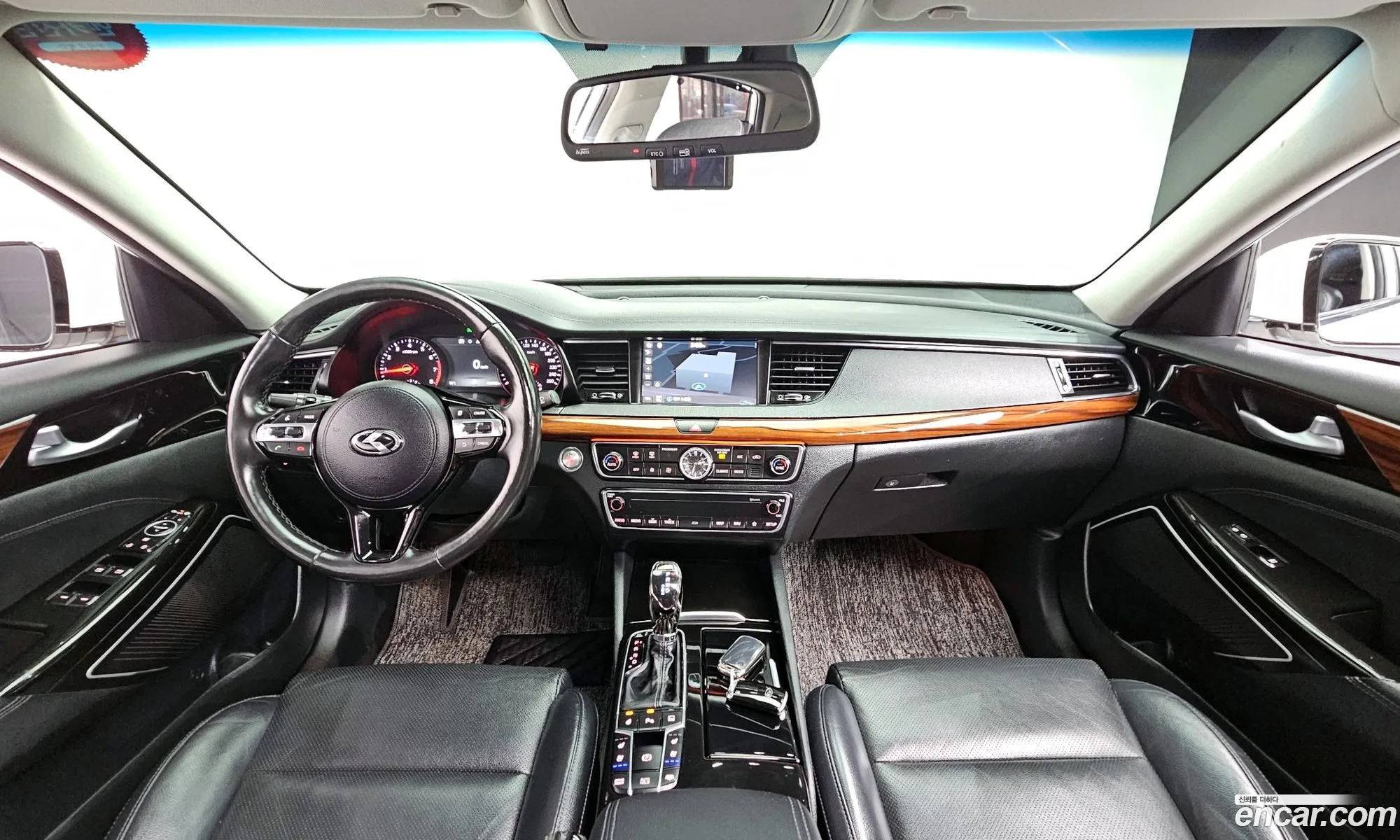 Kia K7 2017 — 19