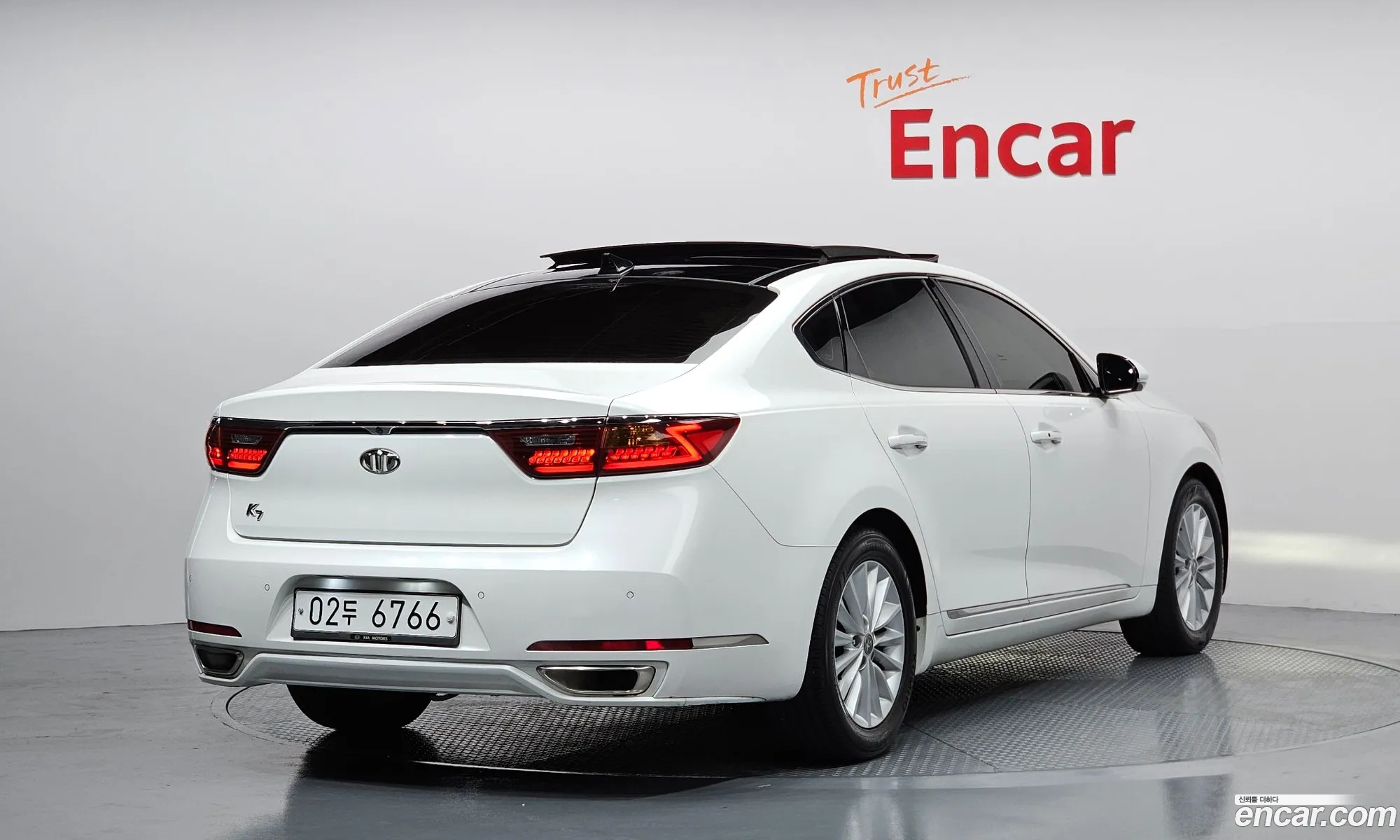 Kia K7 2017 — 15