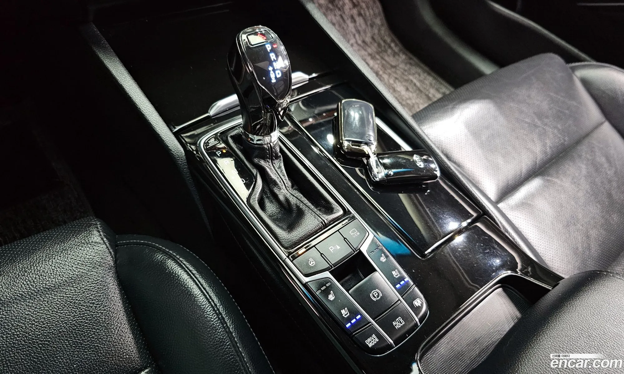 Kia K7 2017 — 14