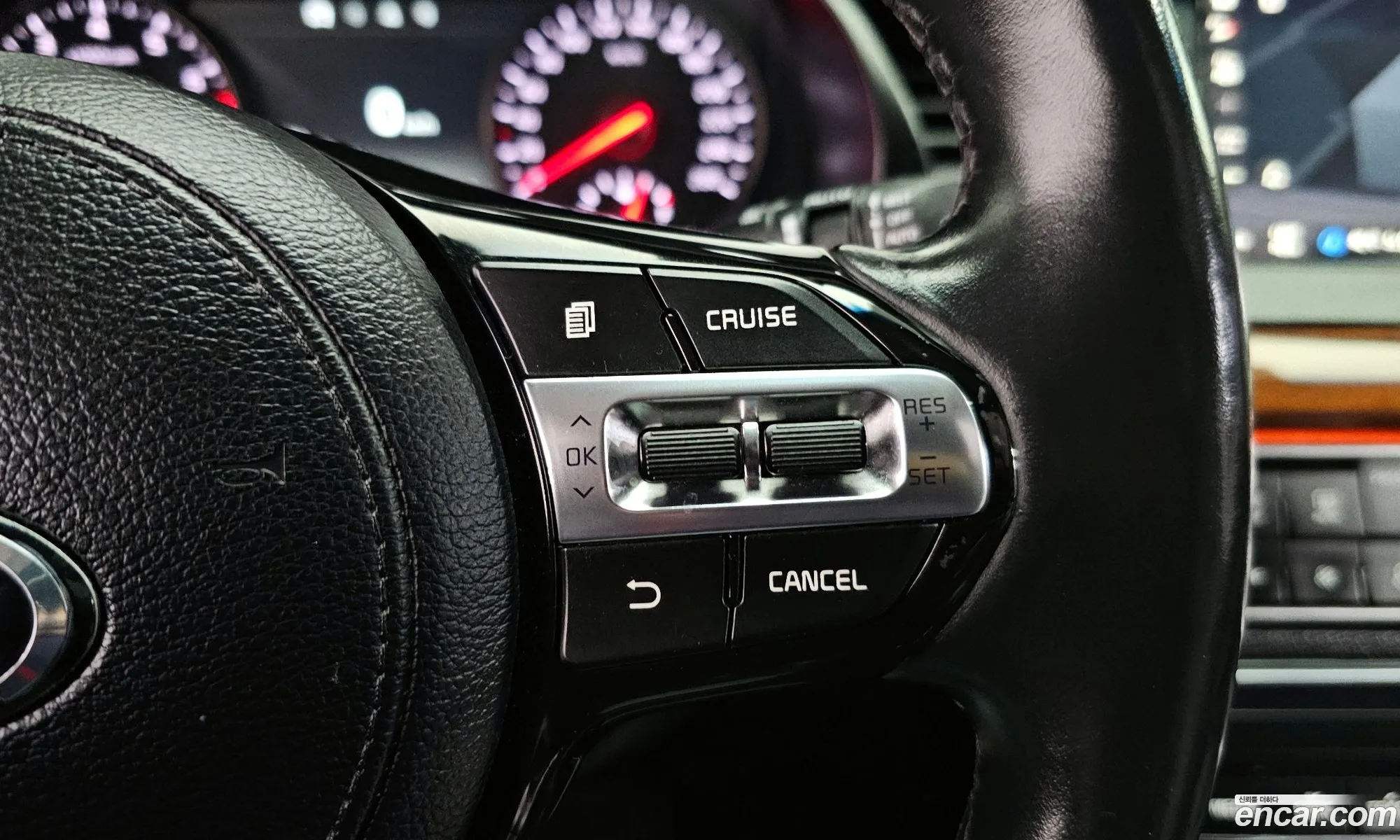 Kia K7 2017 — 16
