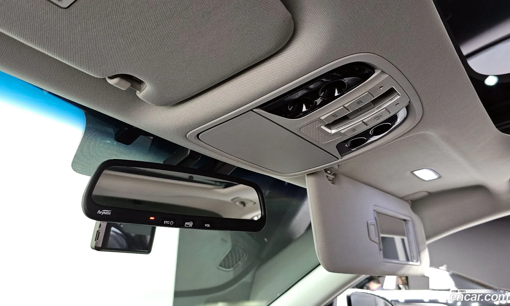 Kia K7 2017 — 20