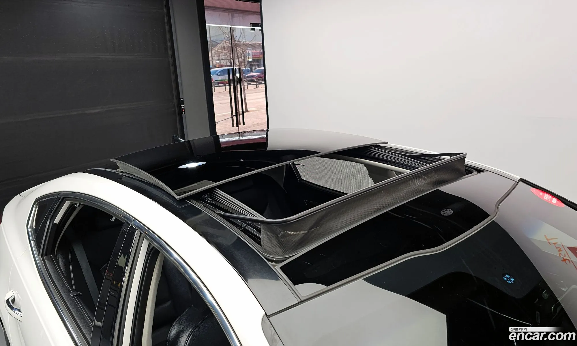 Kia K7 2017 — 10