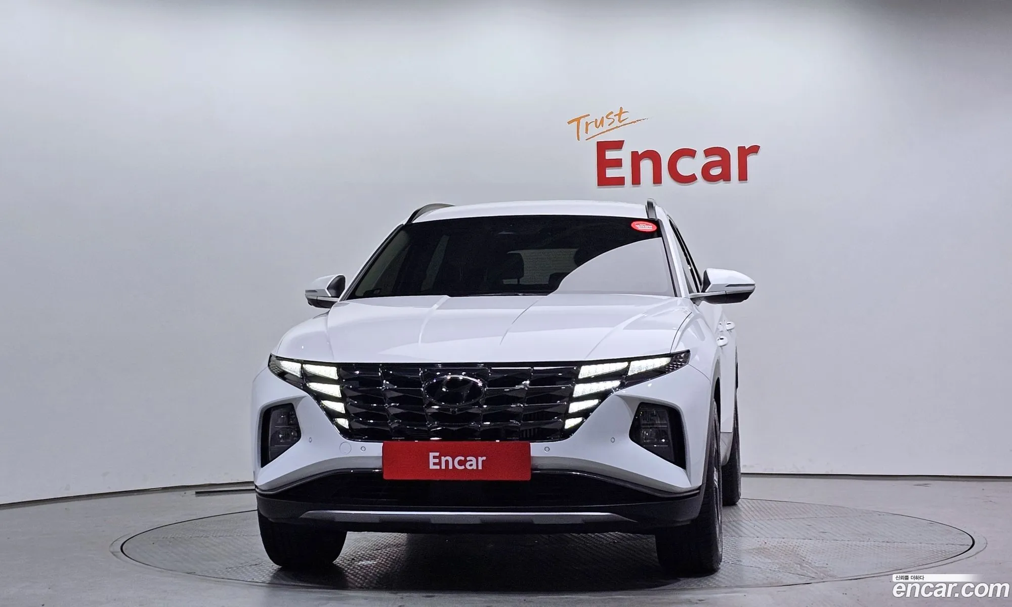 Hyundai Tucson 2023 — 17