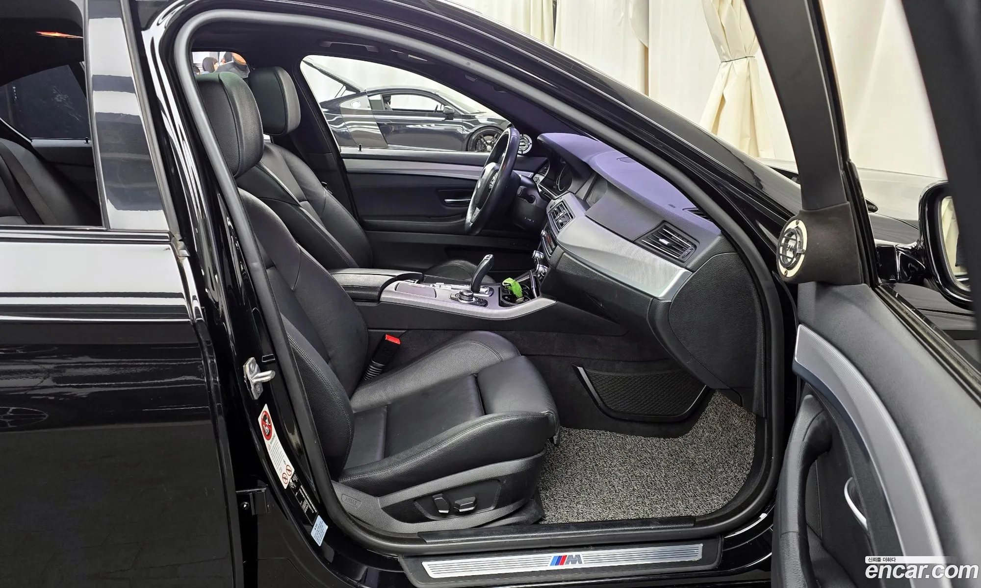 BMW 5 Series 2013 WBAFW1106DD265174 — 3