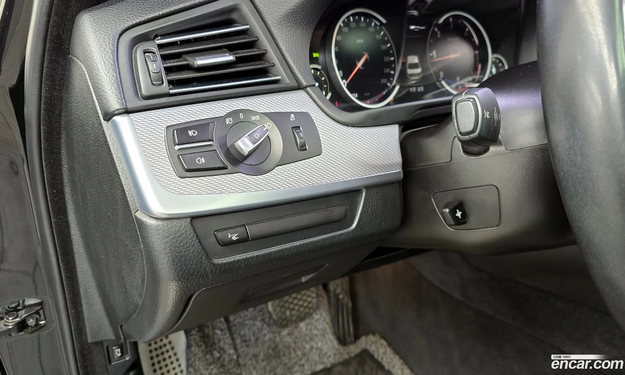 BMW 5 Series 2013 WBAFW1106DD265174 — 19