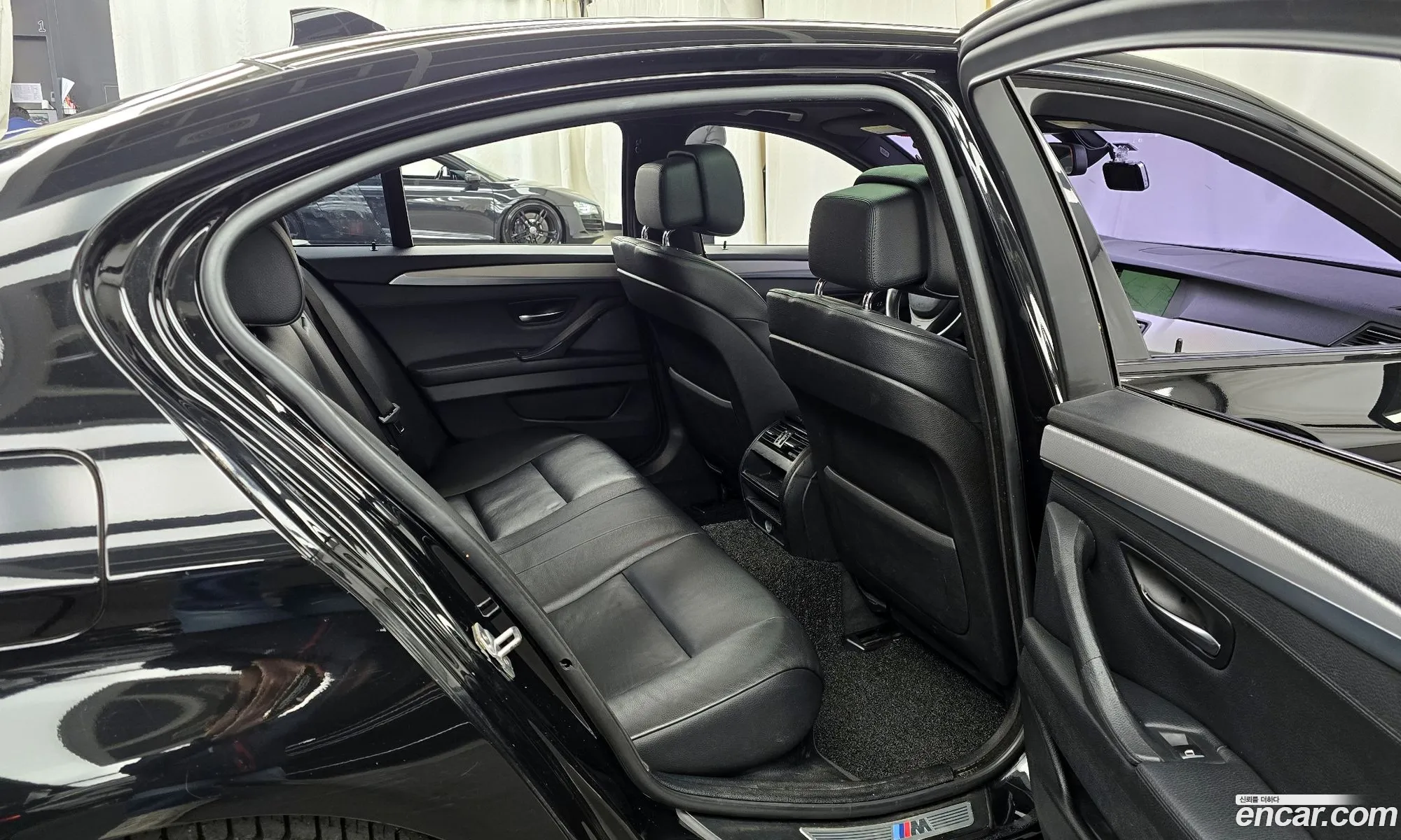 BMW 5 Series 2013 WBAFW1106DD265174 — 4