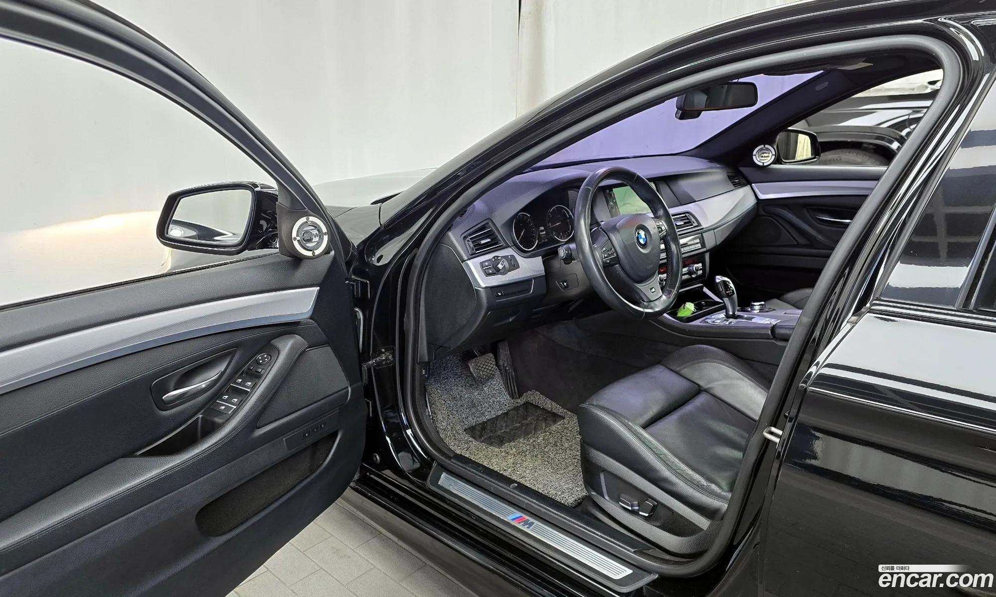 BMW 5 Series 2013 WBAFW1106DD265174 — 16