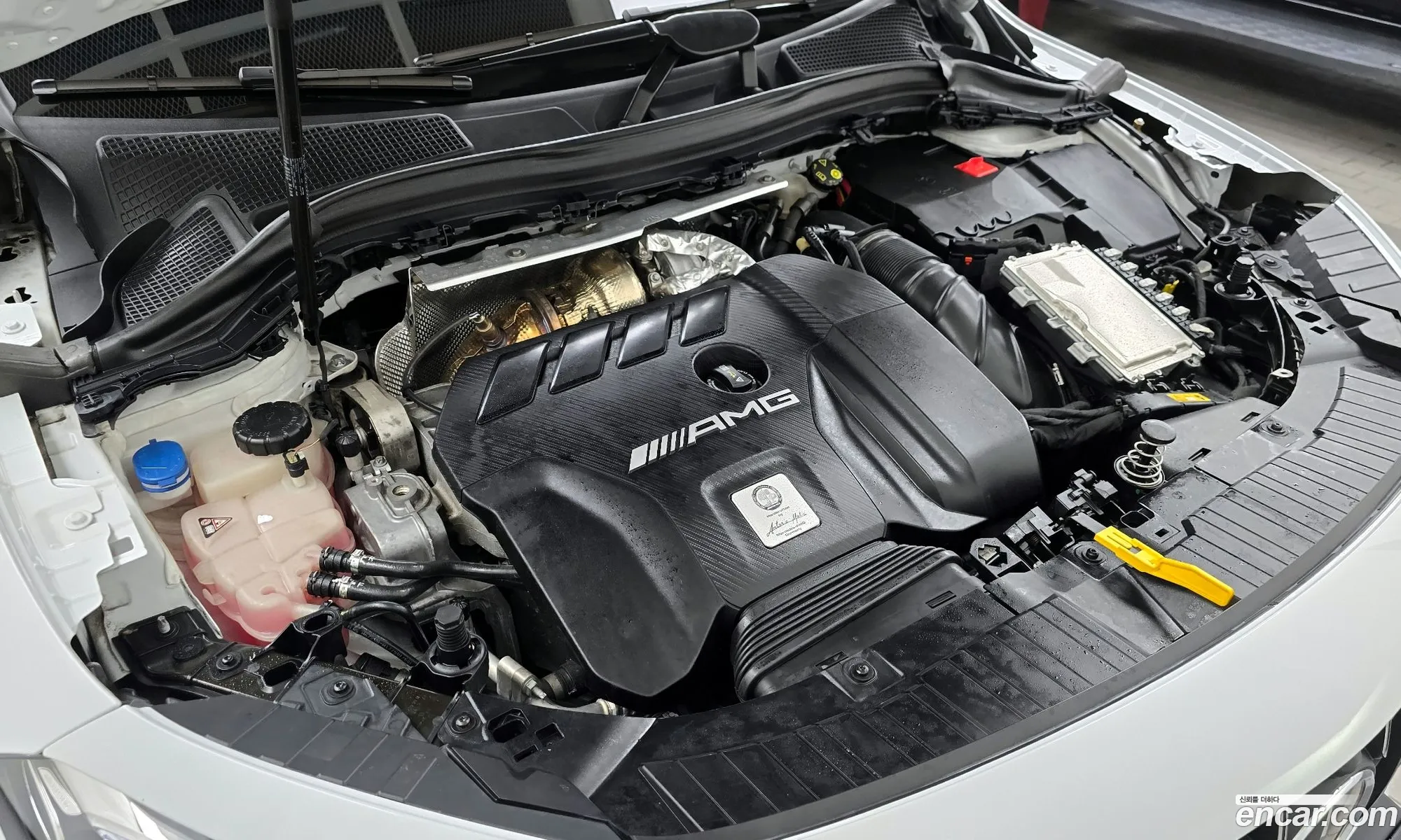 Mercedes-Benz GLA-Class H247 2023 — 9