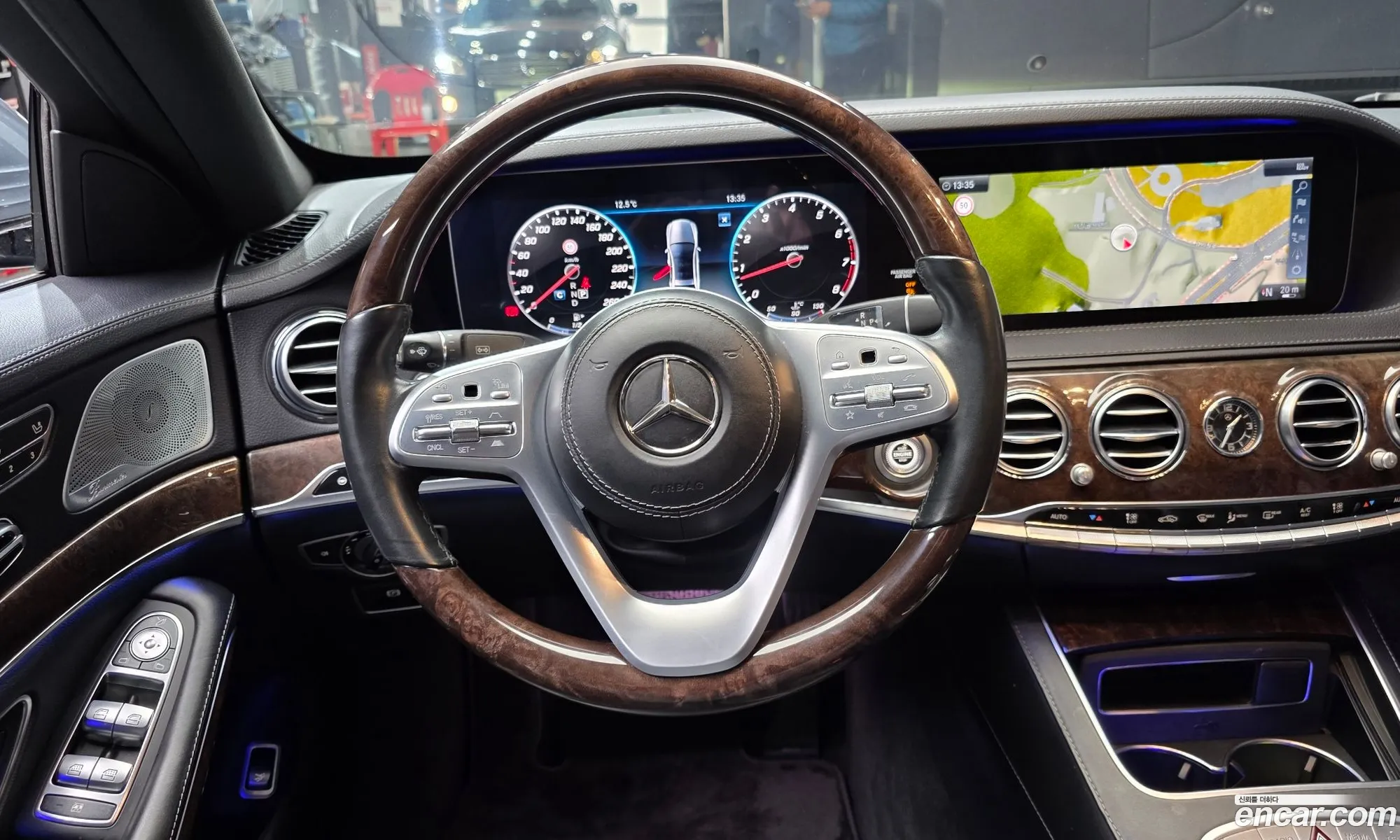 Mercedes-Benz S-Class W222 2019 — 17