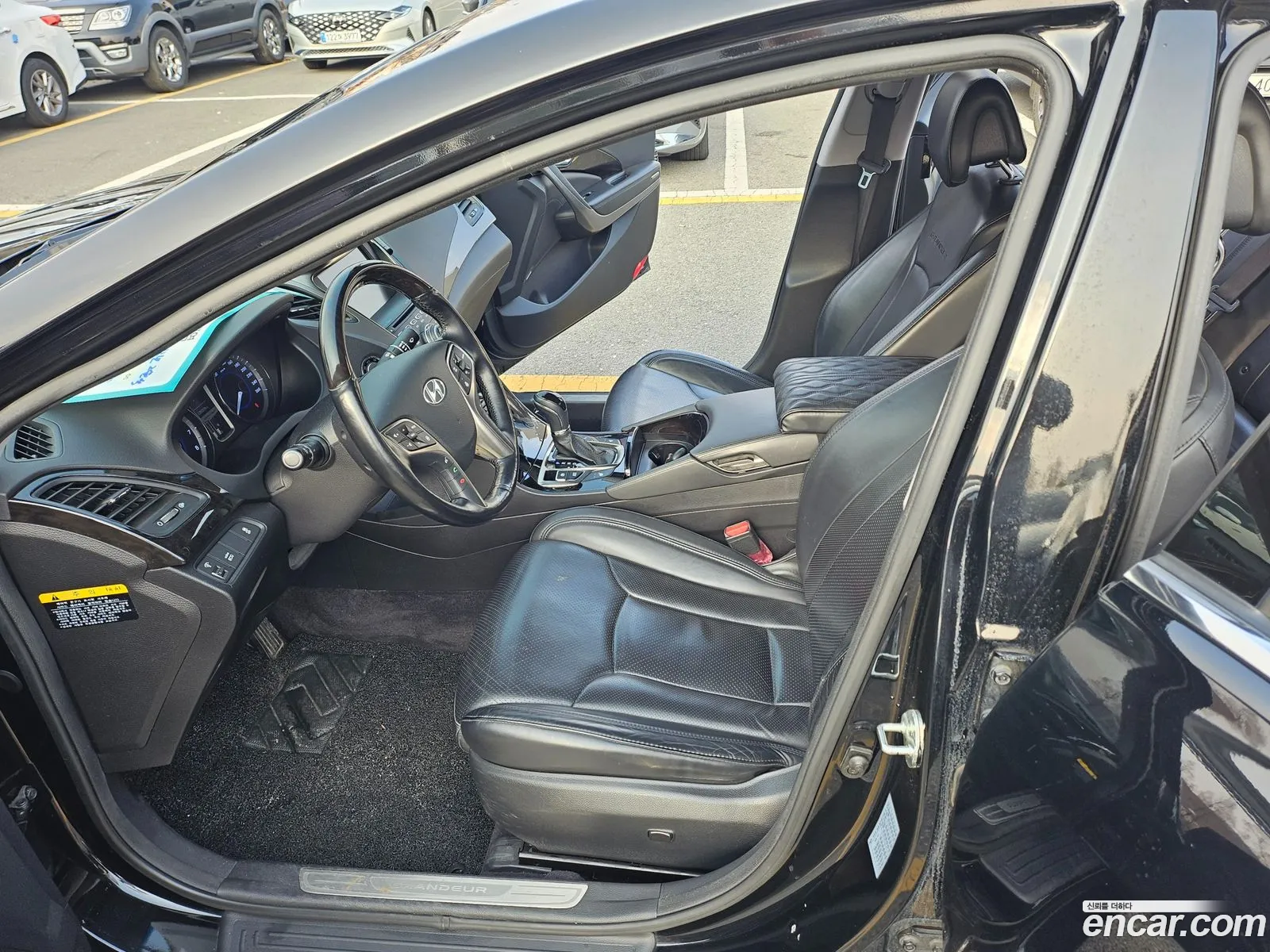 Hyundai Grandeur HG 2012 — 12