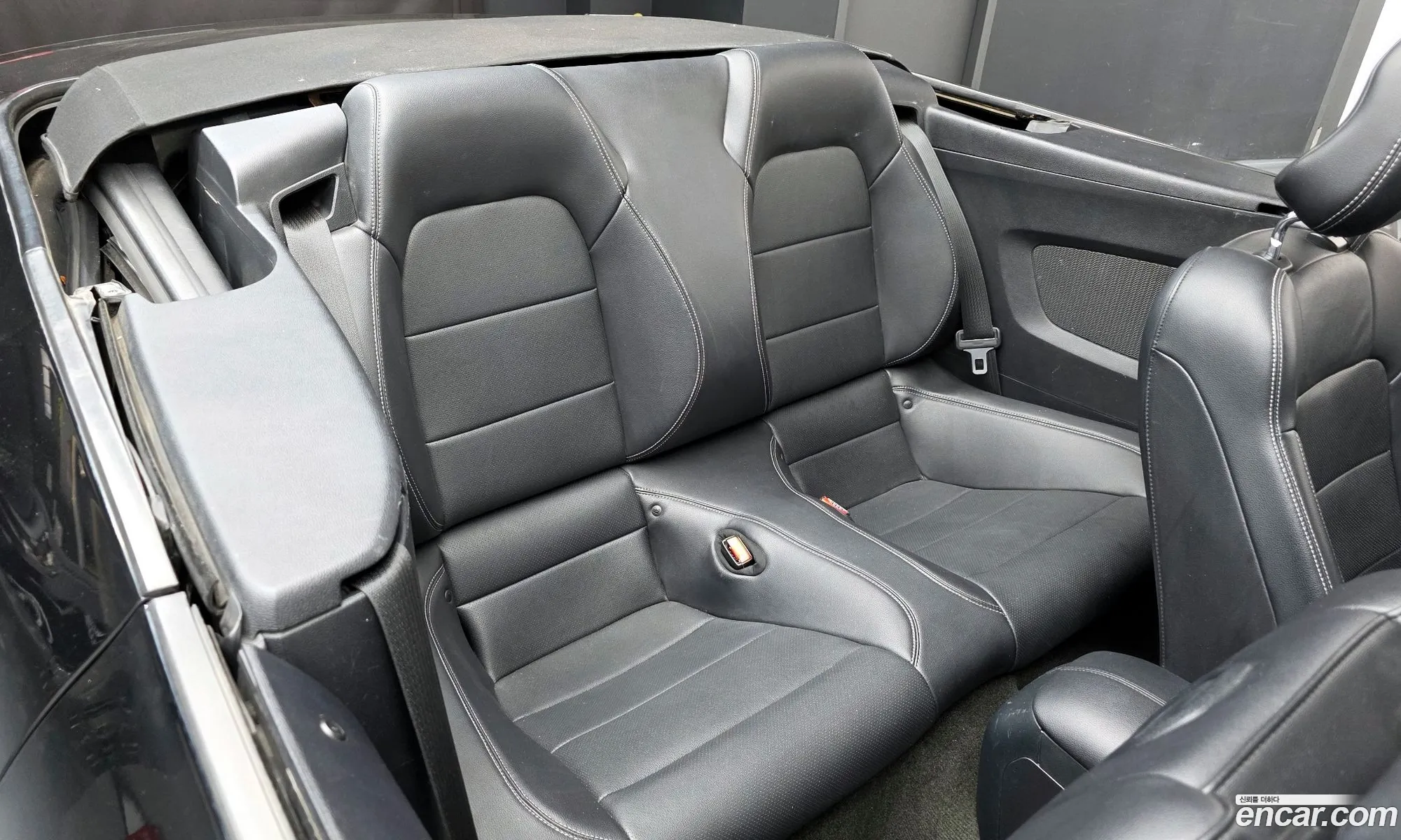 Ford Mustang 2015 1FATP8UH6F5373245 — 7