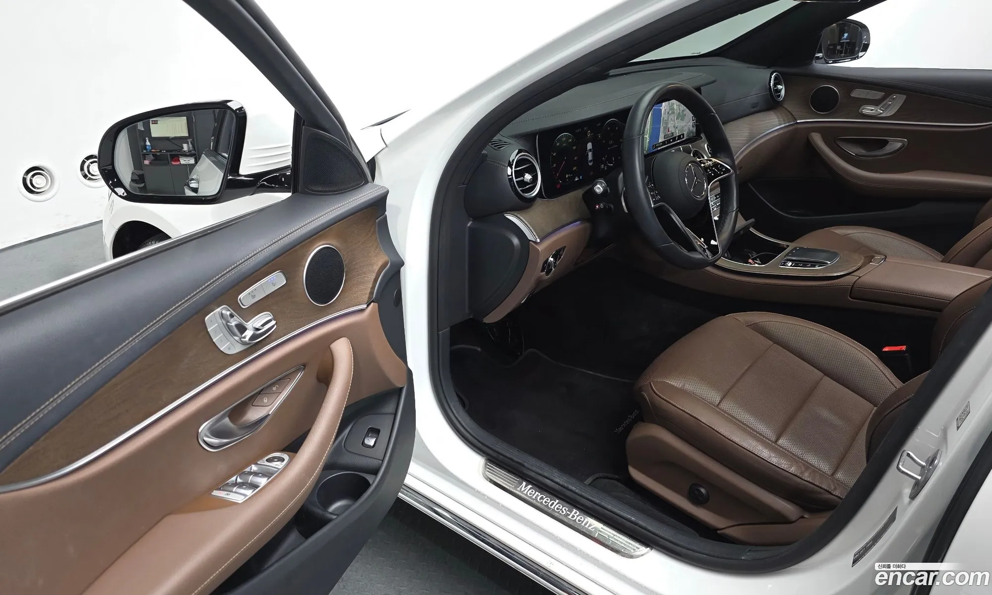 Mercedes-Benz E-Class W213 2022 — 9