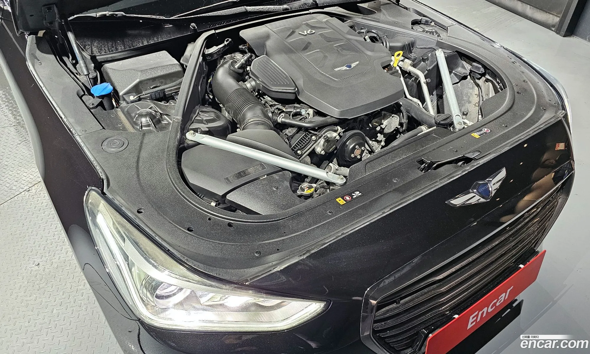 Genesis EQ900 2018 — 8