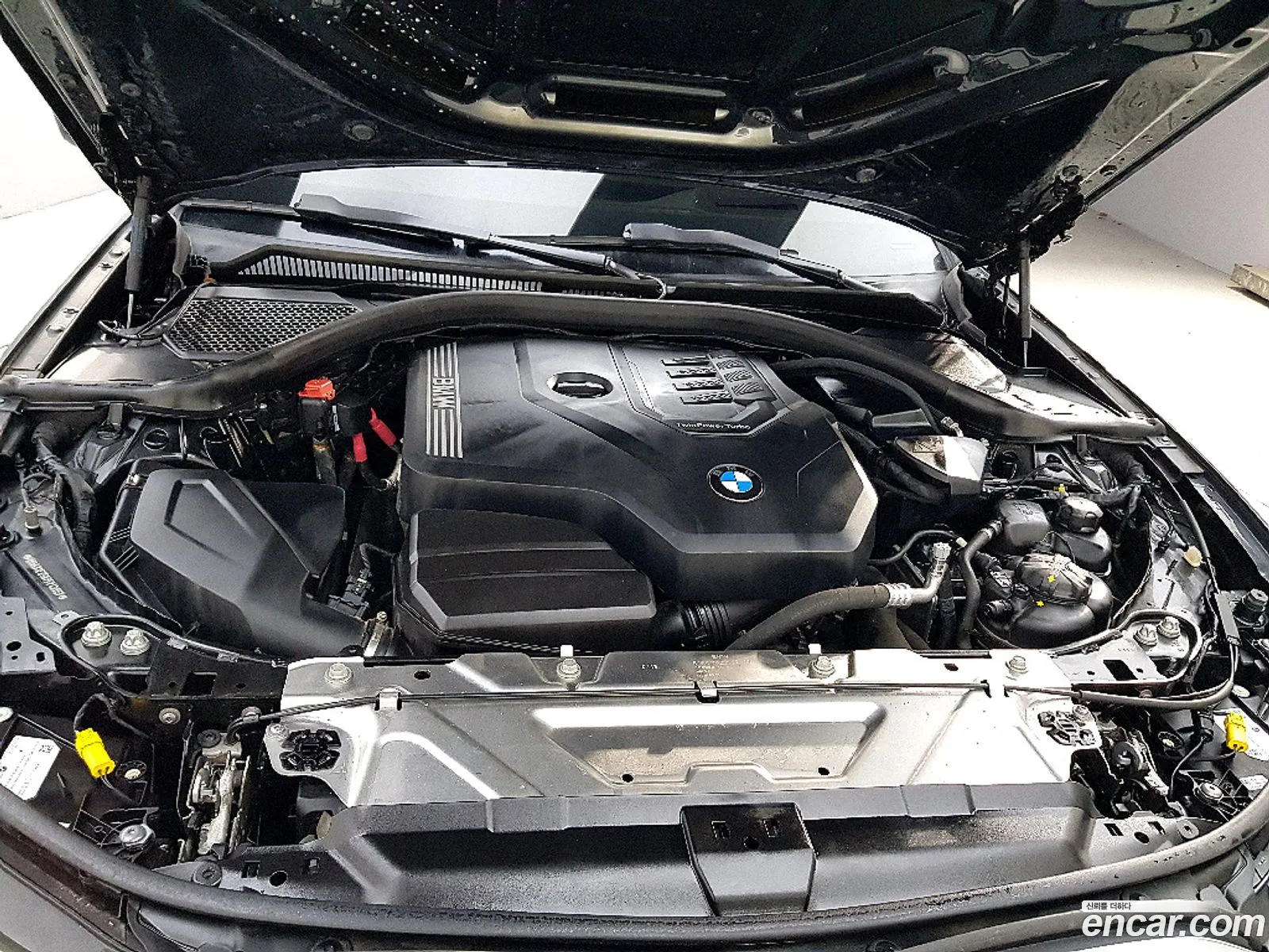 BMW 3 Series 2023 — 19