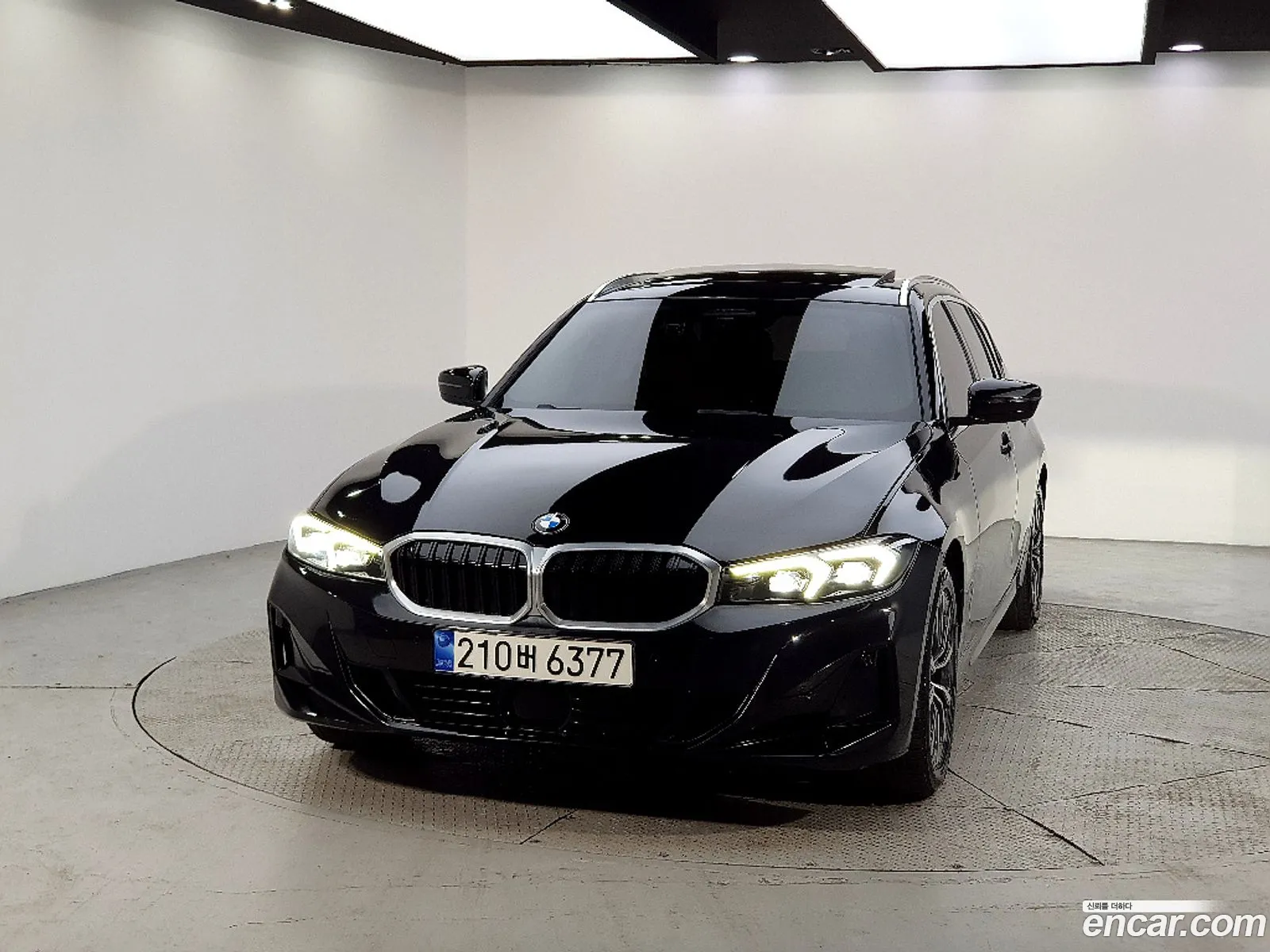 BMW 3 Series 2023 — 13