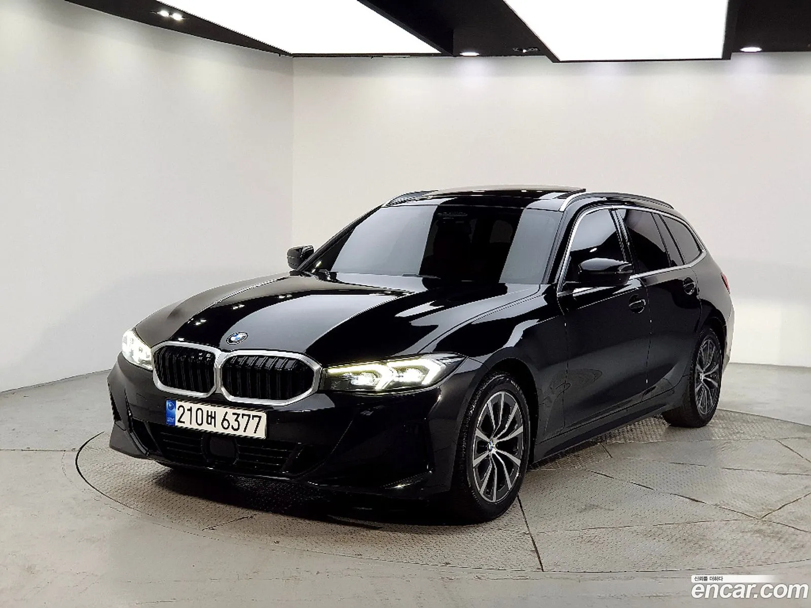 BMW 3 Series 2023 — 14