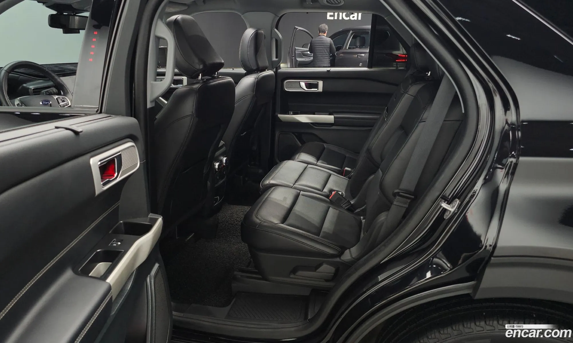 Ford Explorer 6th Gen 2021 1FMSK8FHXMGB09539 — 7